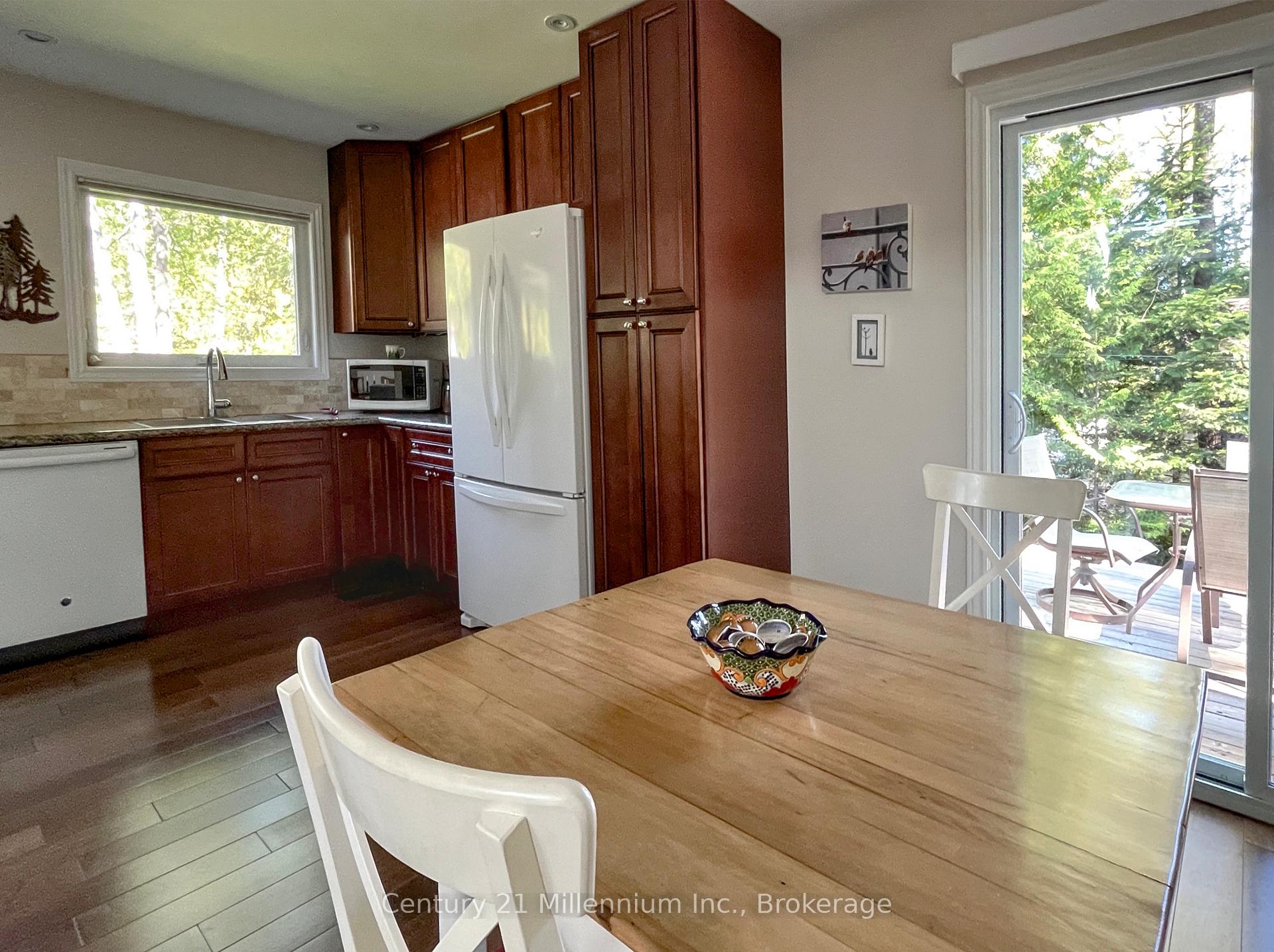 Photo 14 of 58 Cedarlane Drive, Wasaga Beach — HOMEH