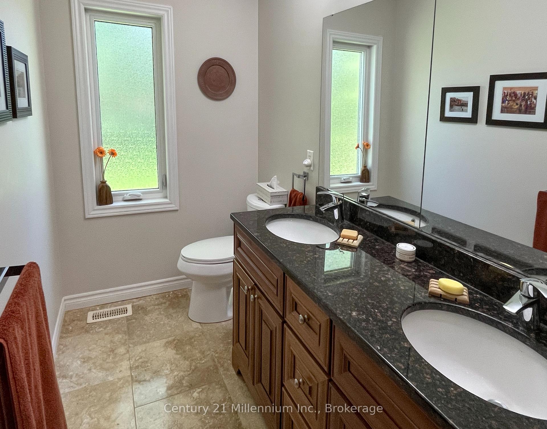 Photo 23 of 58 Cedarlane Drive, Wasaga Beach — HOMEH