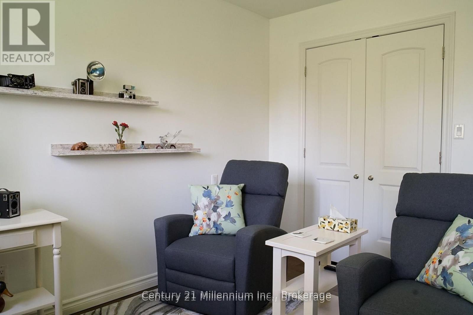 Photo 32 of 58 Cedarlane Drive, Wasaga Beach — HOMEH