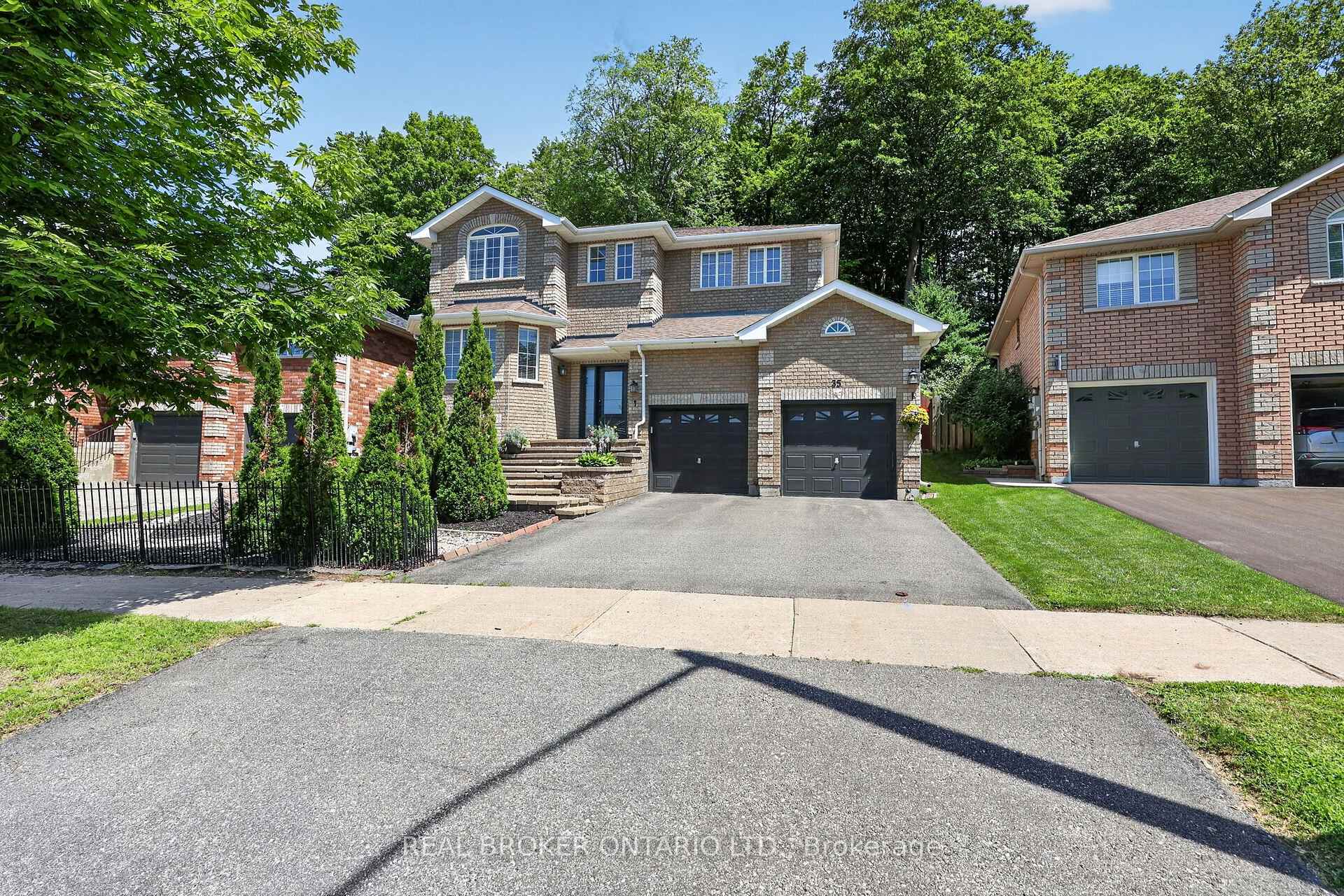Photo 1 of 35 Bloom Crescent, Barrie, Ardagh — HOMEH