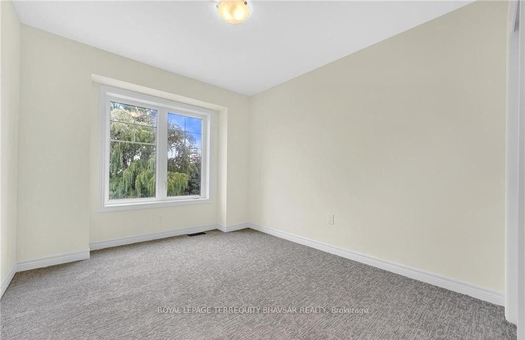 Photo 18 of 28 Birmingham Drive, Cambridge, Fiddlesticks — HOMEH