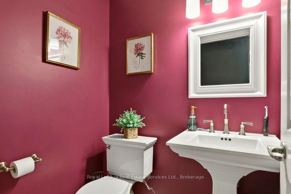Photo 22 of 2054 Westmount Drive, Oakville, Westmount — HOMEH