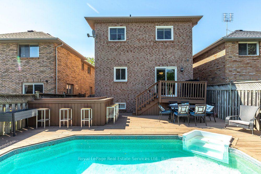 Photo 32 of 2054 Westmount Drive, Oakville, Westmount — HOMEH