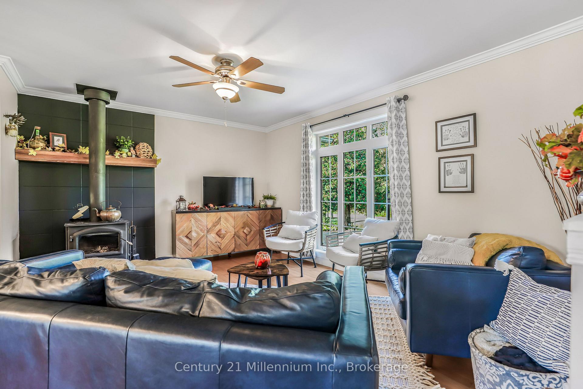 Photo 21 of 23 Pierce Street N, South Bruce Peninsula — HOMEH