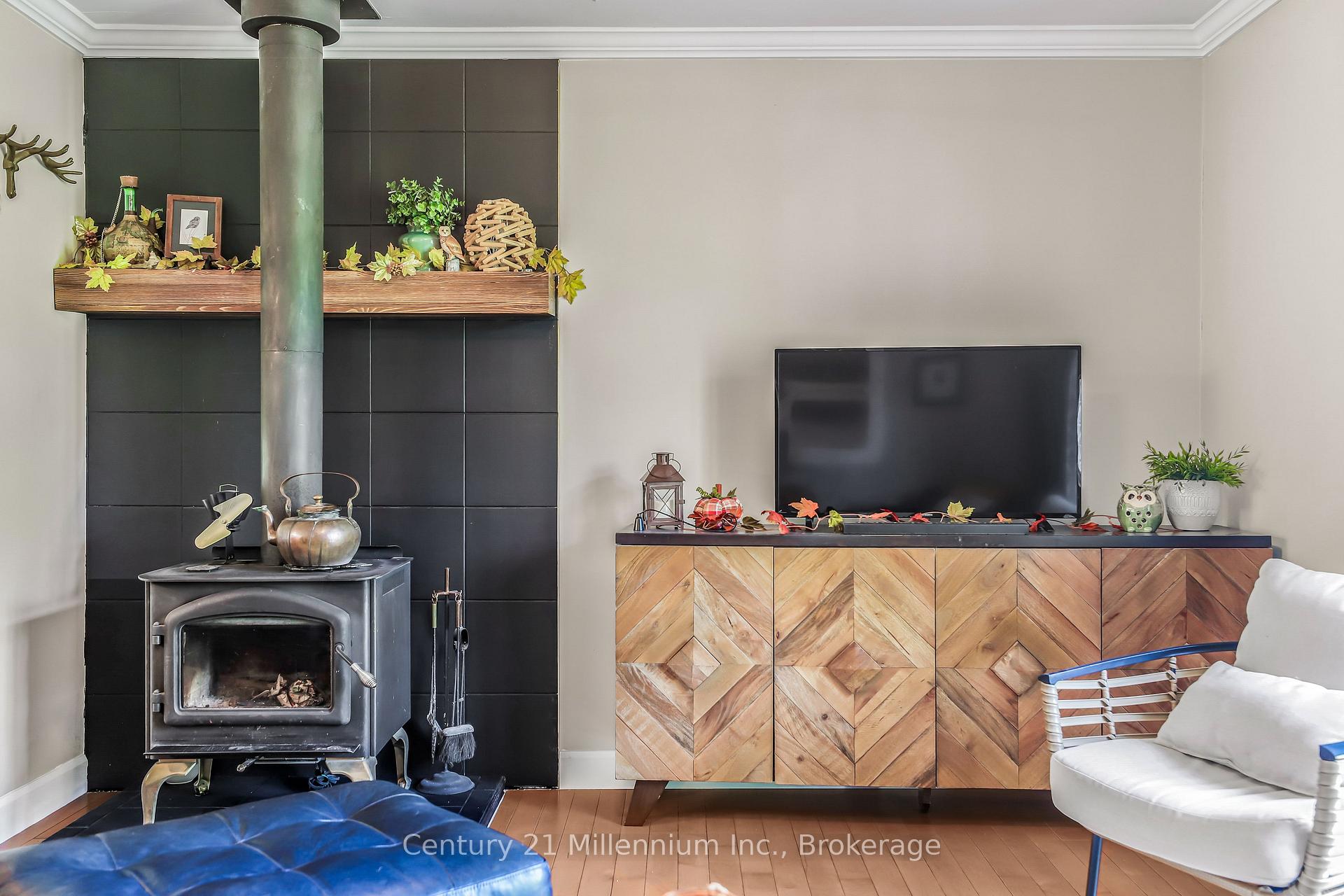 Photo 22 of 23 Pierce Street N, South Bruce Peninsula — HOMEH