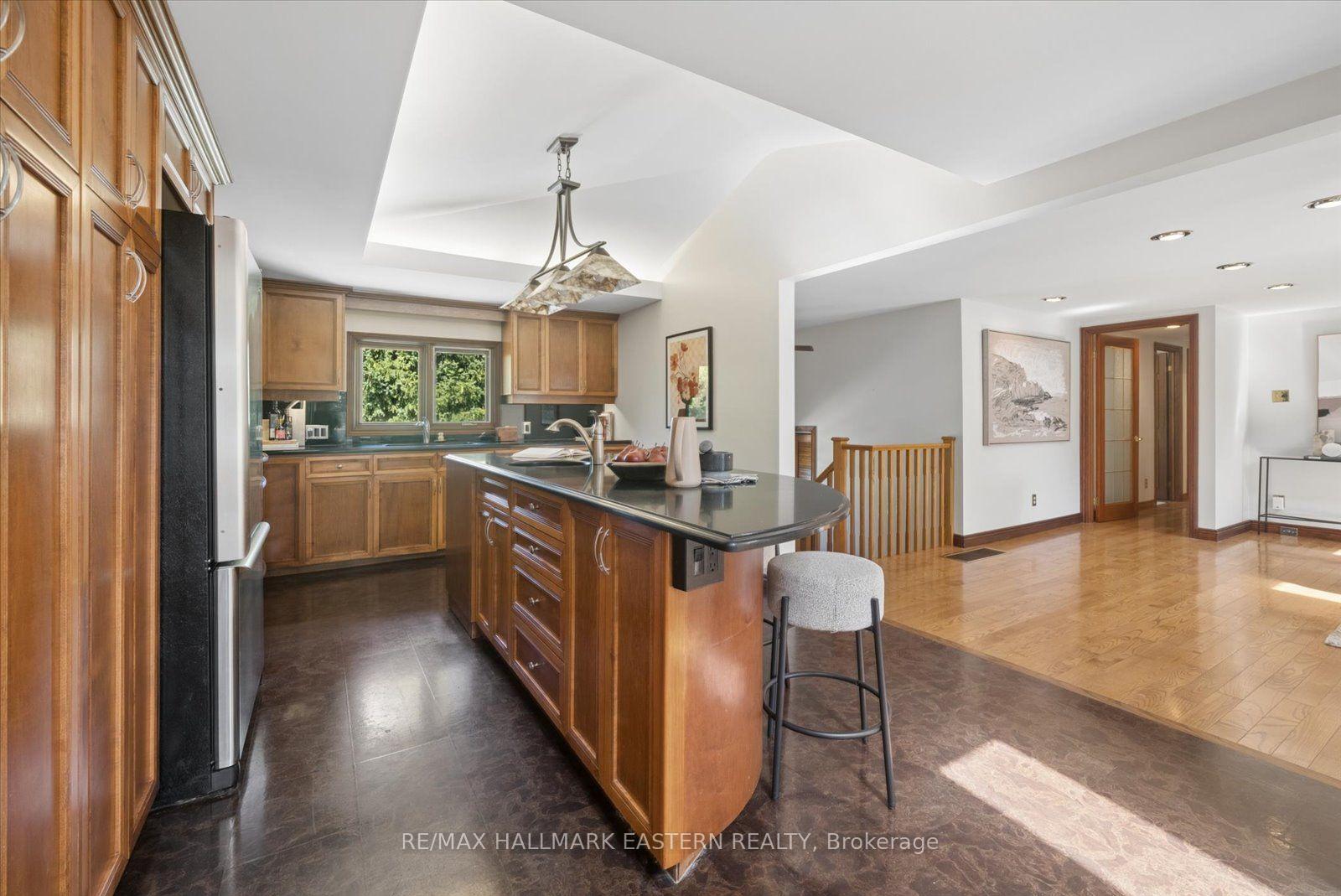 Photo 11 of 1041 Primrose Lane, Selwyn — HOMEH
