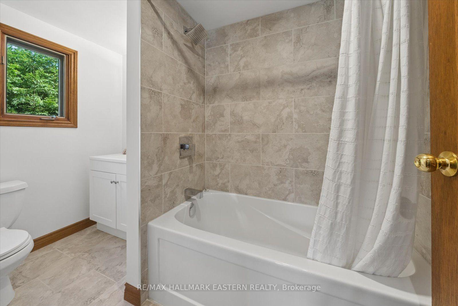 Photo 22 of 1041 Primrose Lane, Selwyn — HOMEH