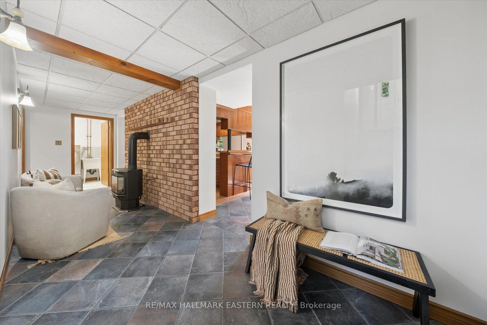 Photo 23 of 1041 Primrose Lane, Selwyn — HOMEH