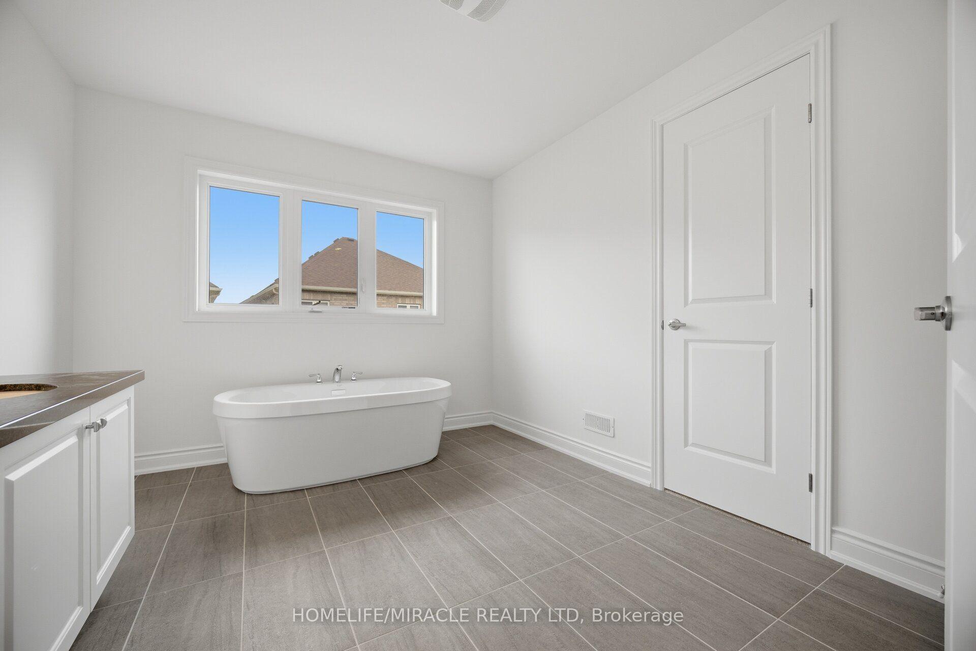 Photo 31 of 46 Stratford Drive, Caledon, Rural Caledon — HOMEH