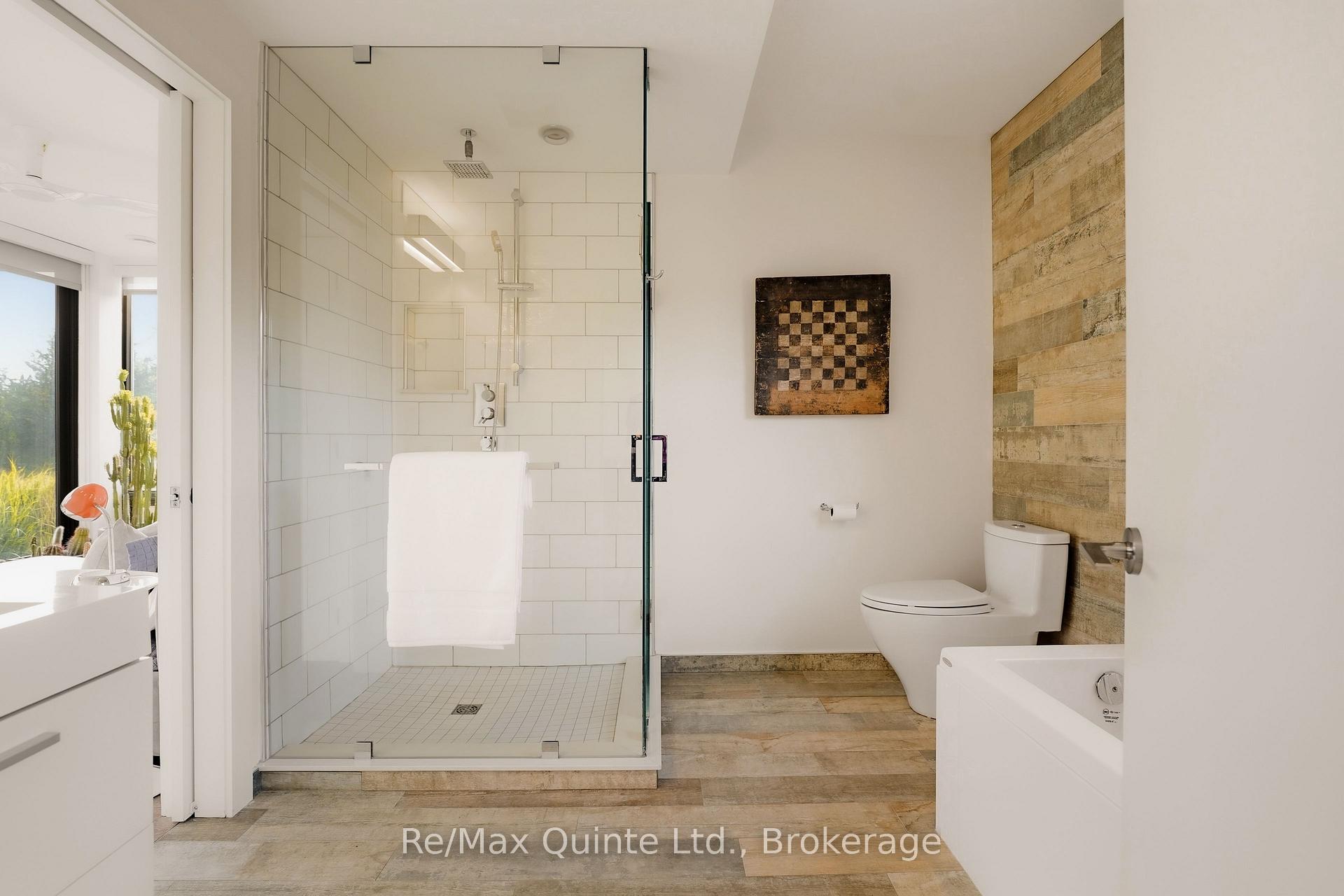 Photo 28 of 446 Fish Lake Road, Prince Edward County, Sophiasburgh — HOMEH