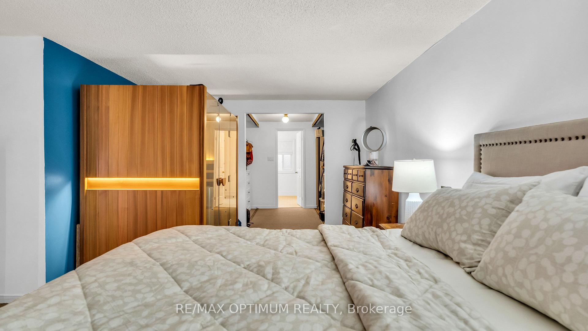 Photo 23 of 11 Donaldson Drive, Brampton, Brampton South — HOMEH