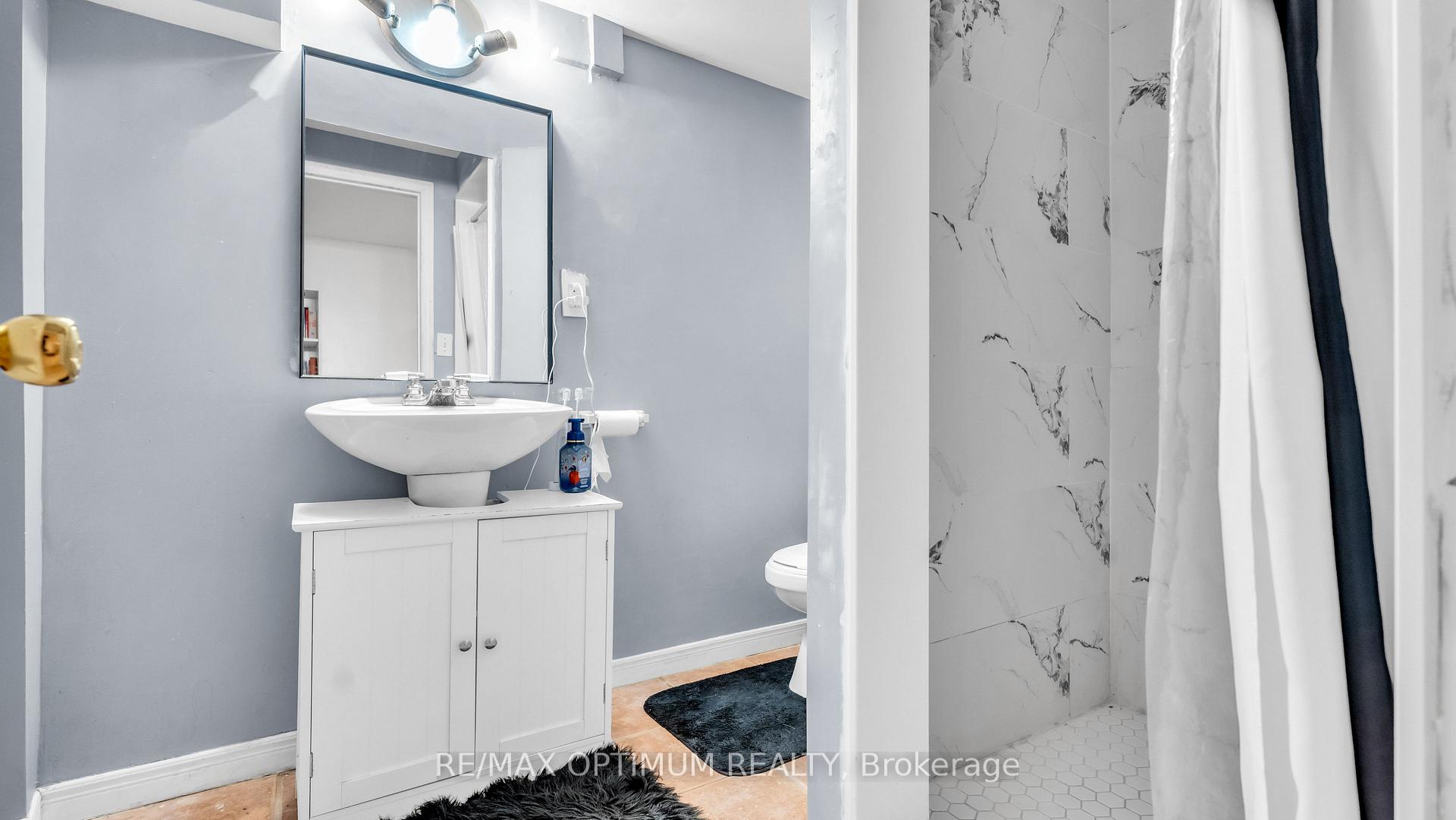 Photo 47 of 11 Donaldson Drive, Brampton, Brampton South — HOMEH