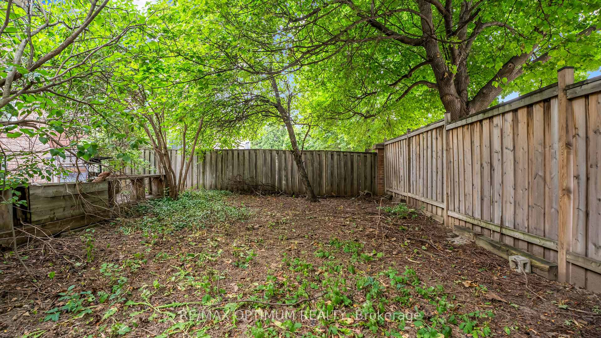 Photo 50 of 11 Donaldson Drive, Brampton, Brampton South — HOMEH