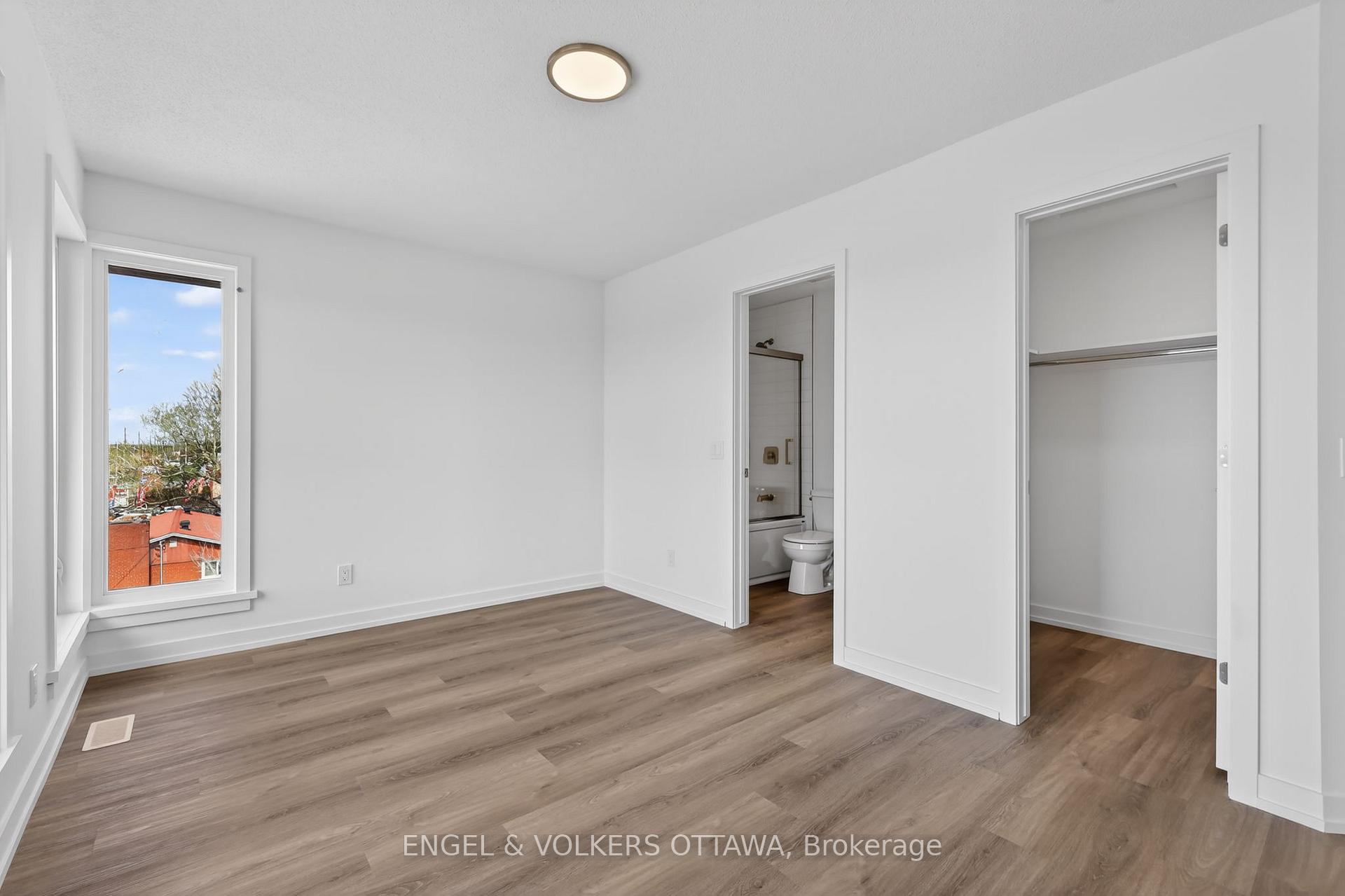 Photo 34 of 120 Stardust Private, Ottawa, Leitrim — HOMEH