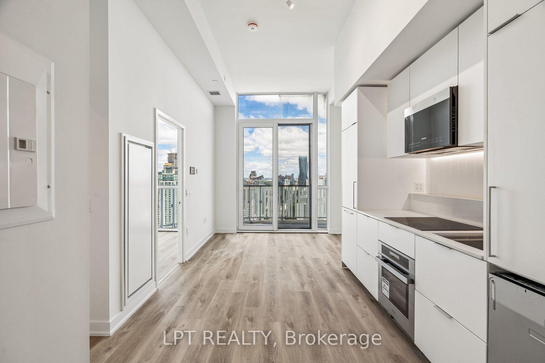 Photo 10 of Unit 3207, 1 Fairview Road E, Mississauga, Mississauga Valleys — HOMEH