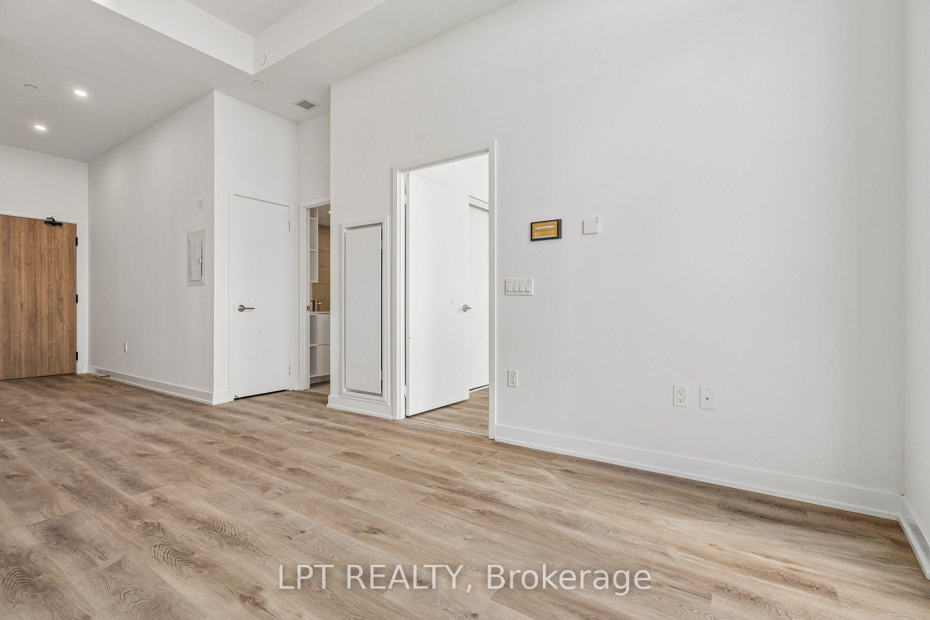 Photo 12 of Unit 3207, 1 Fairview Road E, Mississauga, Mississauga Valleys — HOMEH