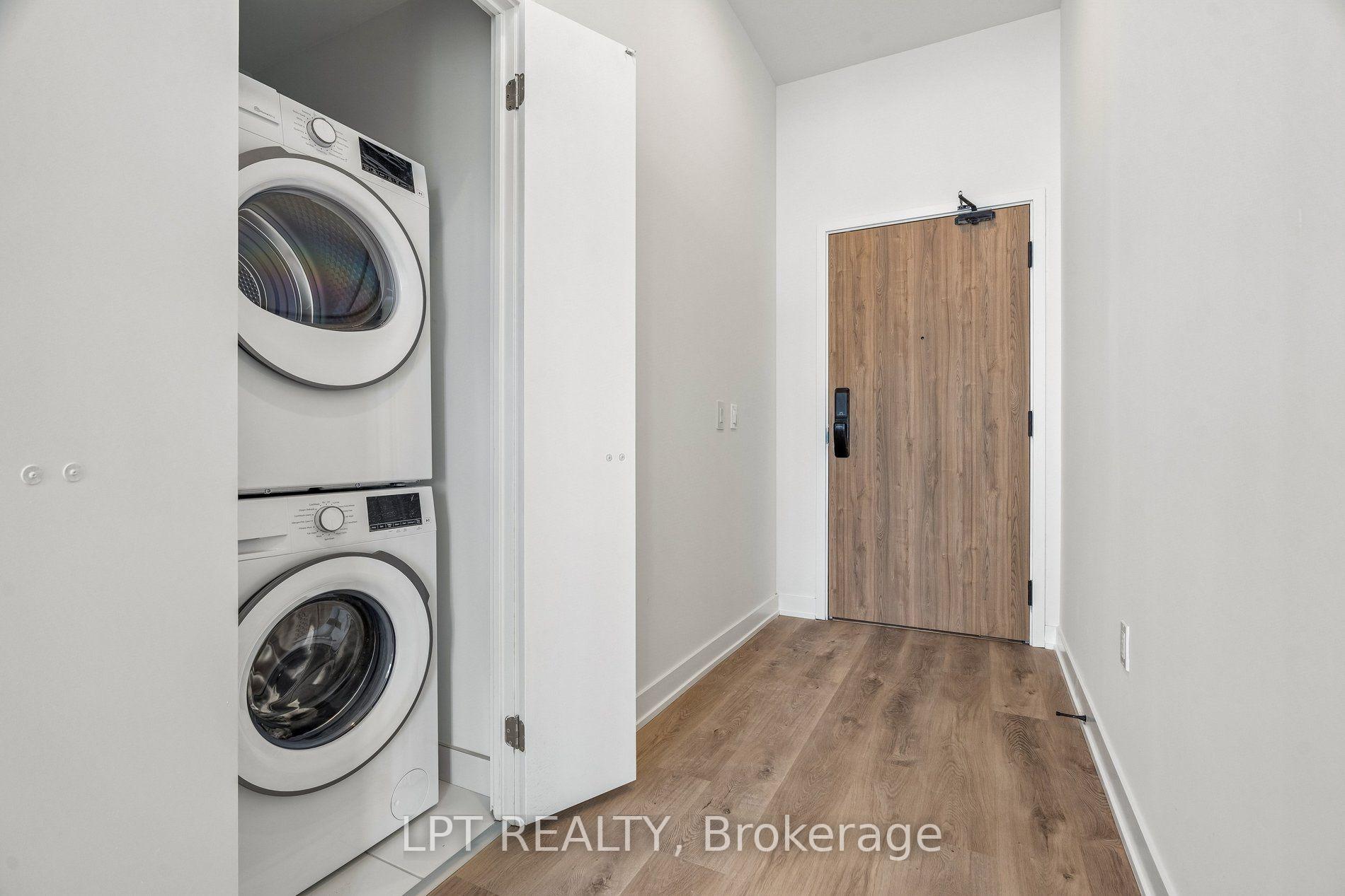 Photo 27 of Unit 3207, 1 Fairview Road E, Mississauga, Mississauga Valleys — HOMEH