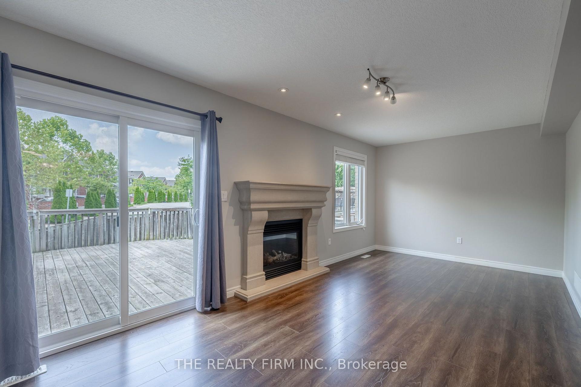 Photo 11 of 1167 Whetherfield Street, London, North M — HOMEH