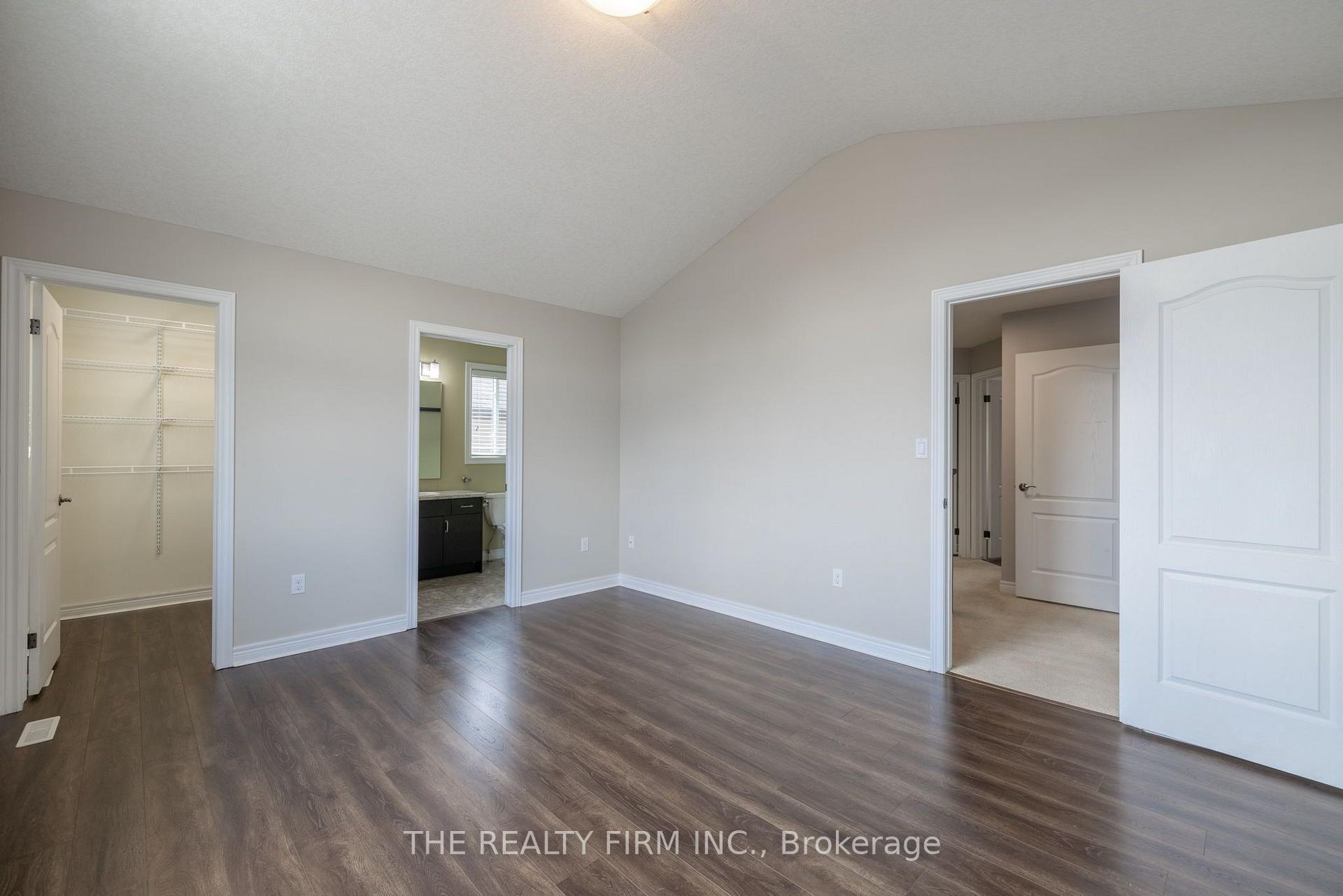 Photo 14 of 1167 Whetherfield Street, London, North M — HOMEH