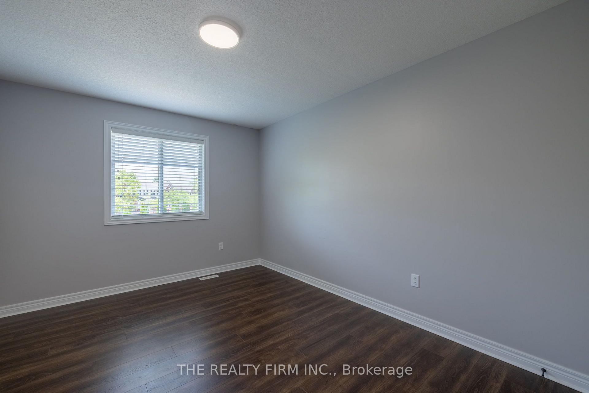 Photo 19 of 1167 Whetherfield Street, London, North M — HOMEH