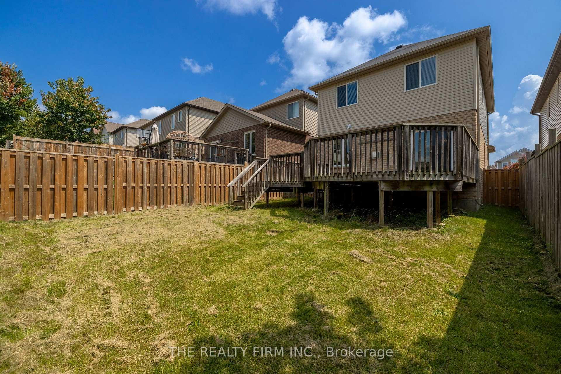 Photo 28 of 1167 Whetherfield Street, London, North M — HOMEH