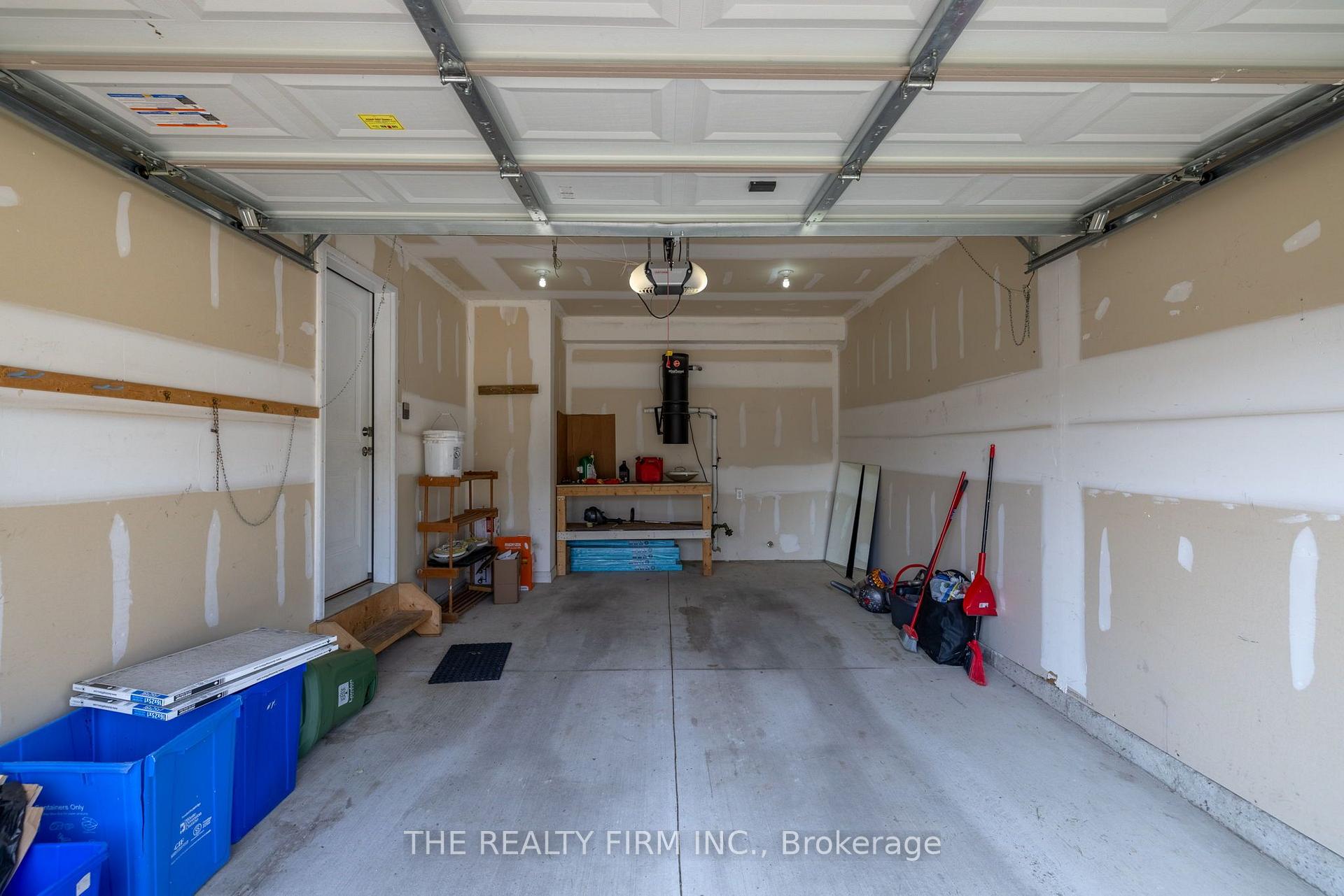 Photo 30 of 1167 Whetherfield Street, London, North M — HOMEH