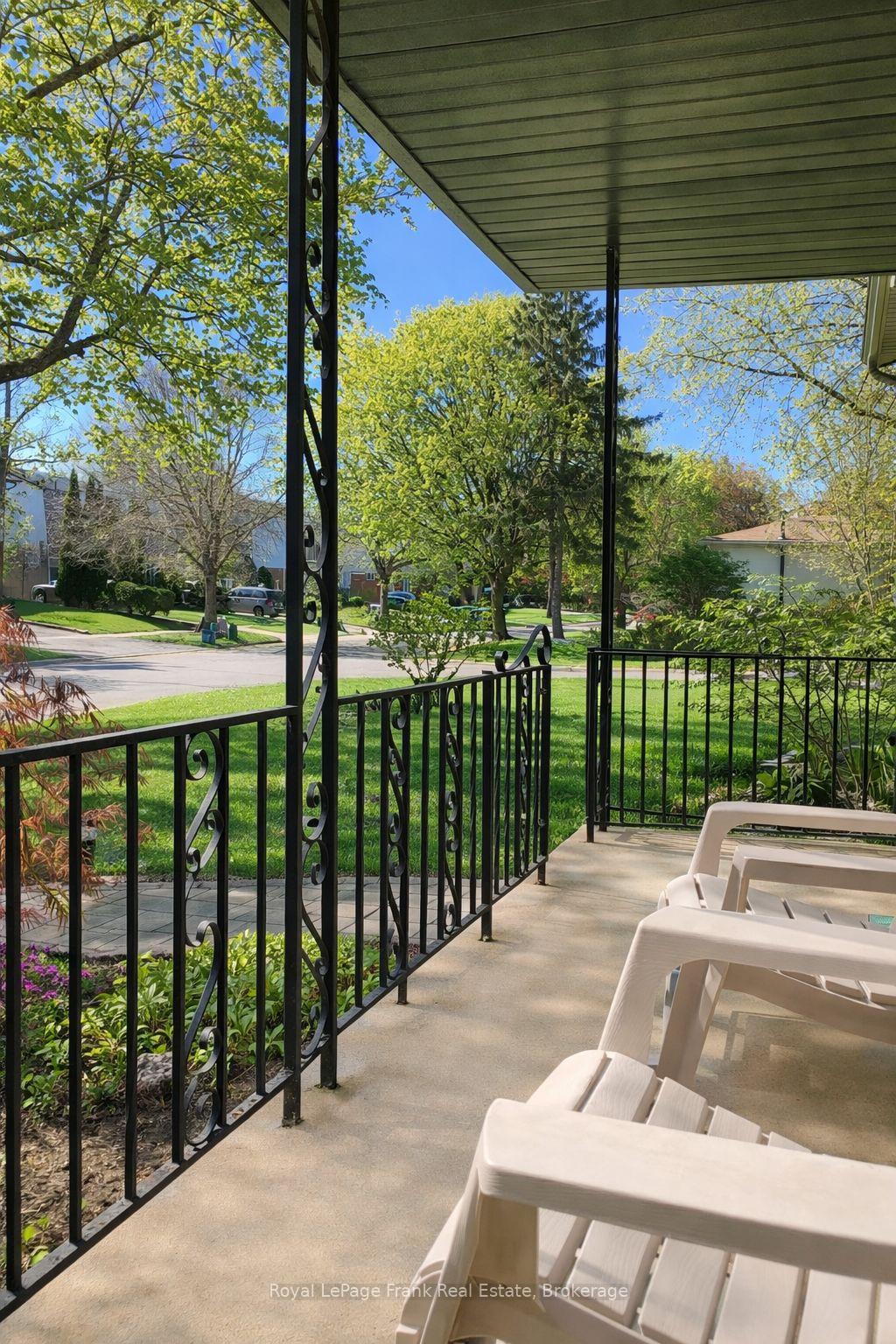 Photo 2 of 489 Crestwood Drive, Oshawa, O'Neill — HOMEH