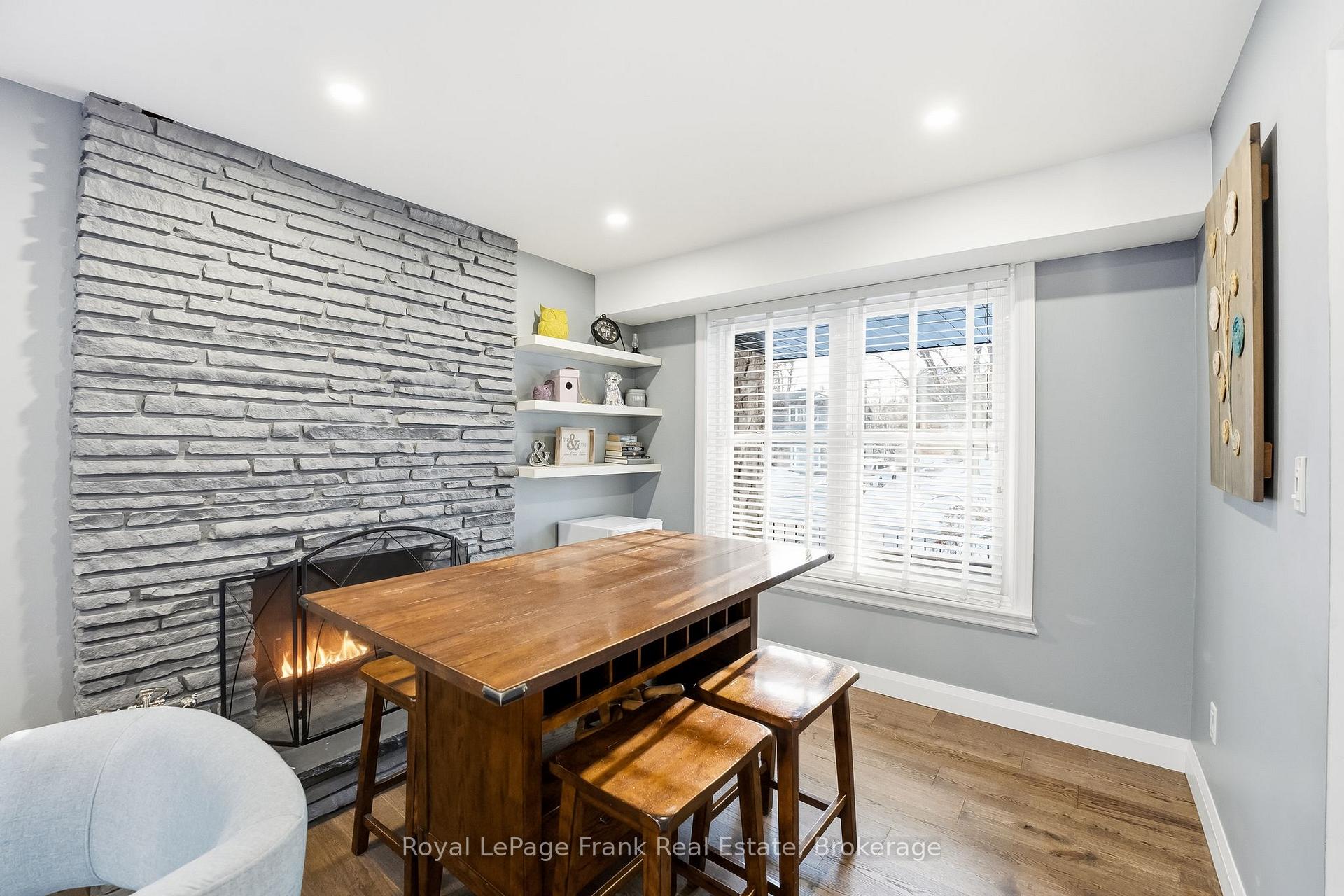 Photo 23 of 489 Crestwood Drive, Oshawa, O'Neill — HOMEH