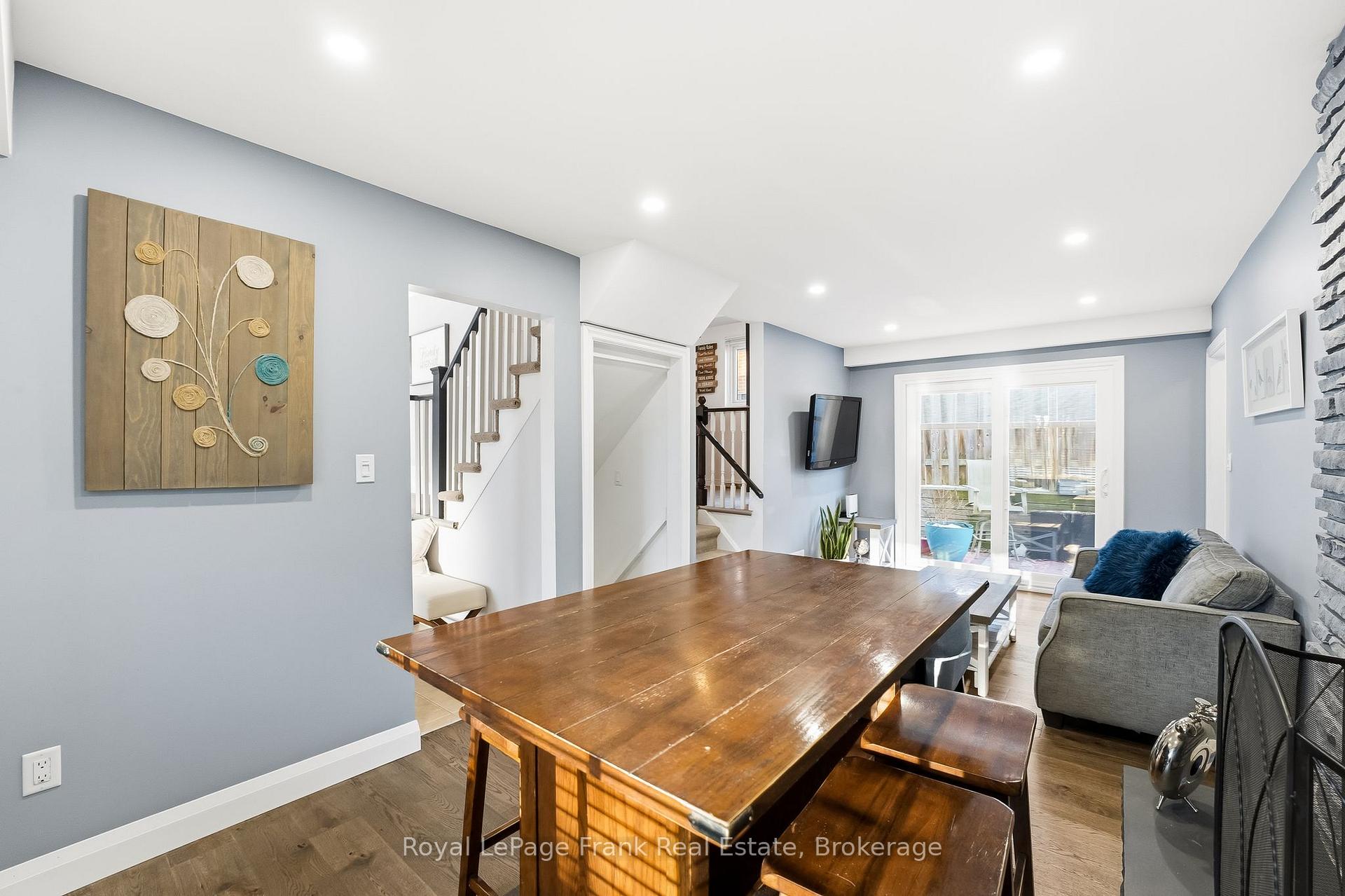 Photo 24 of 489 Crestwood Drive, Oshawa, O'Neill — HOMEH