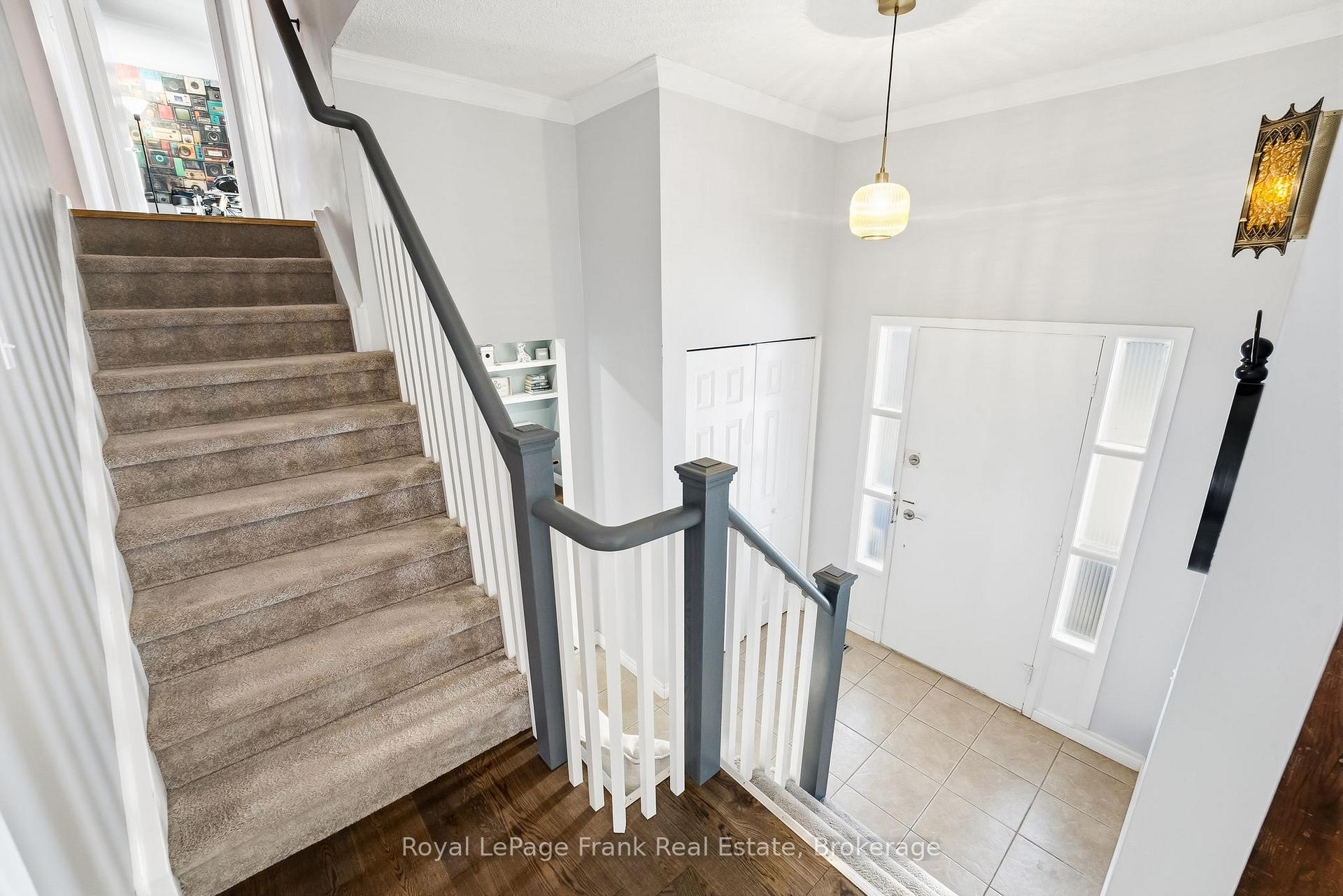 Photo 26 of 489 Crestwood Drive, Oshawa, O'Neill — HOMEH