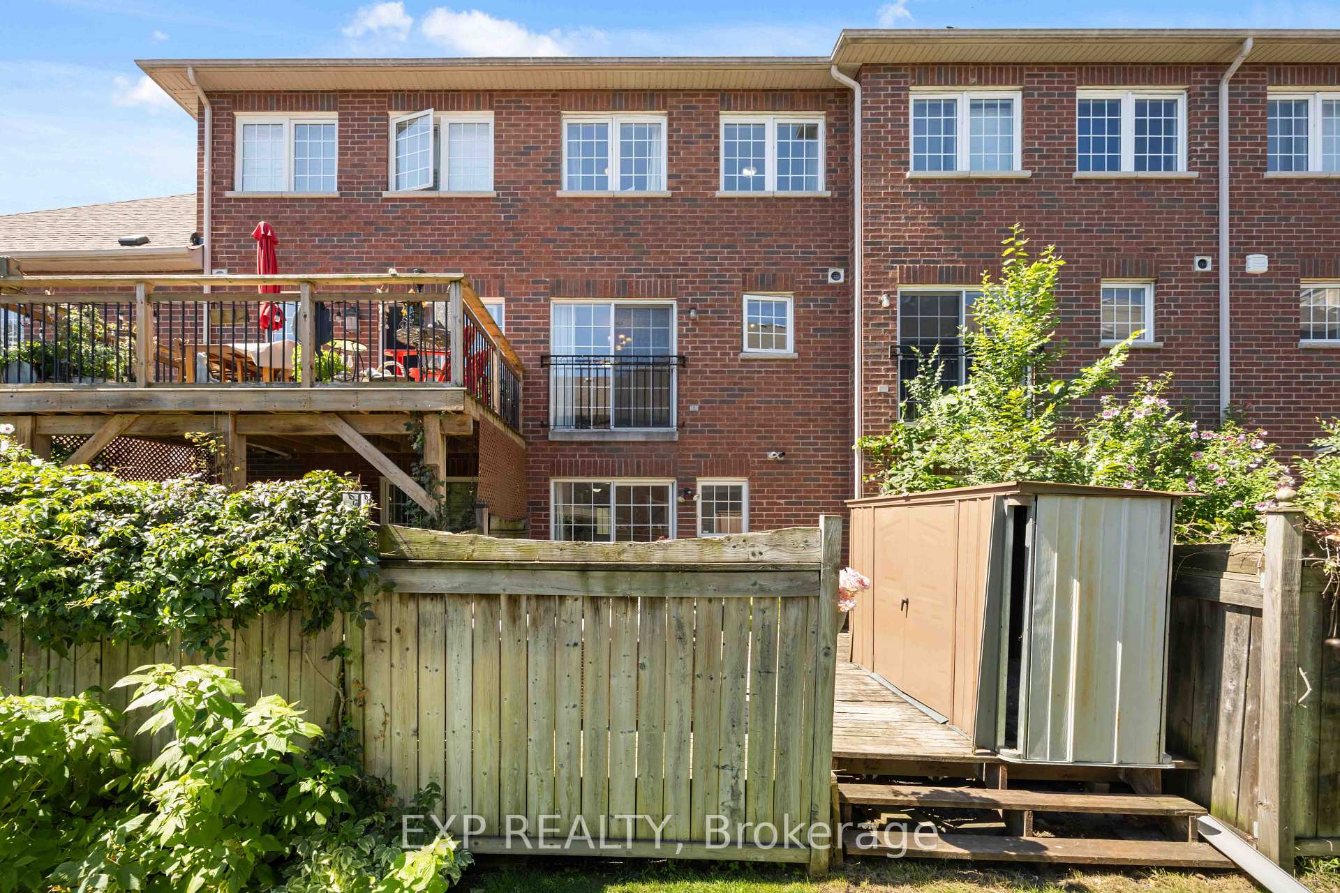 Photo 47 of 5 Garden Park Lane, Brampton, Downtown Brampton — HOMEH