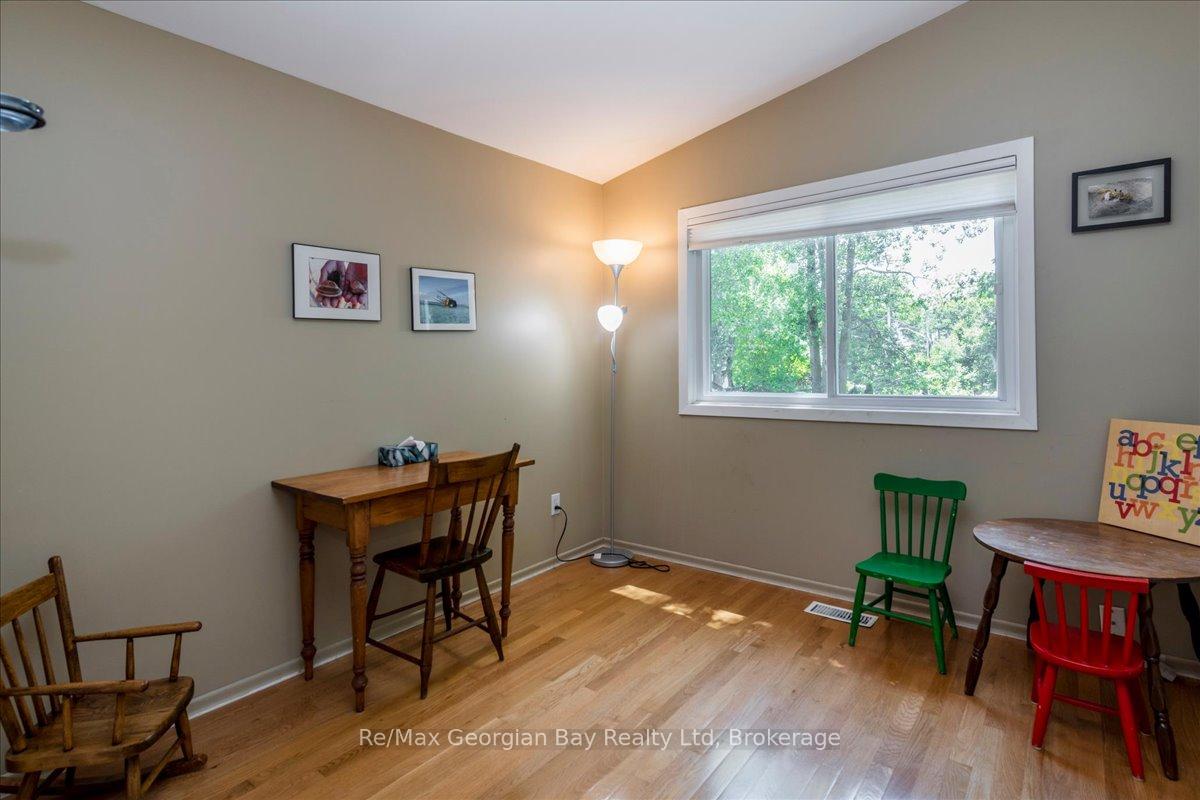 Photo 15 of 1339 Everton Road, Midland — HOMEH