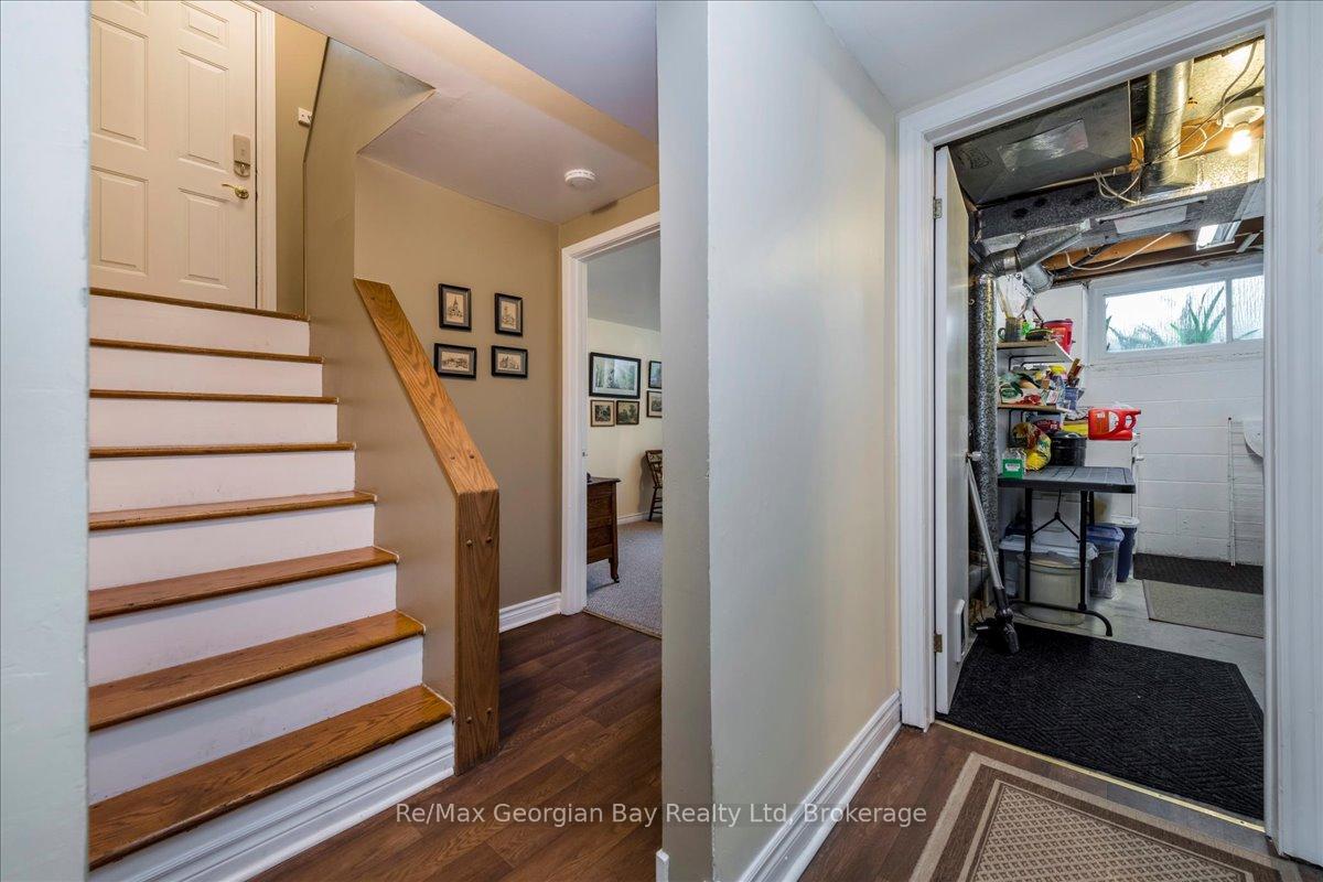 Photo 17 of 1339 Everton Road, Midland — HOMEH