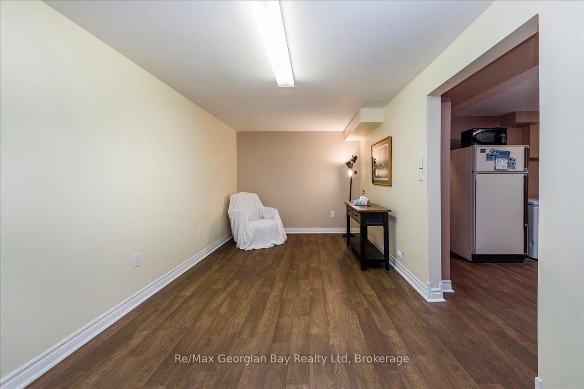 Photo 21 of 1339 Everton Road, Midland — HOMEH
