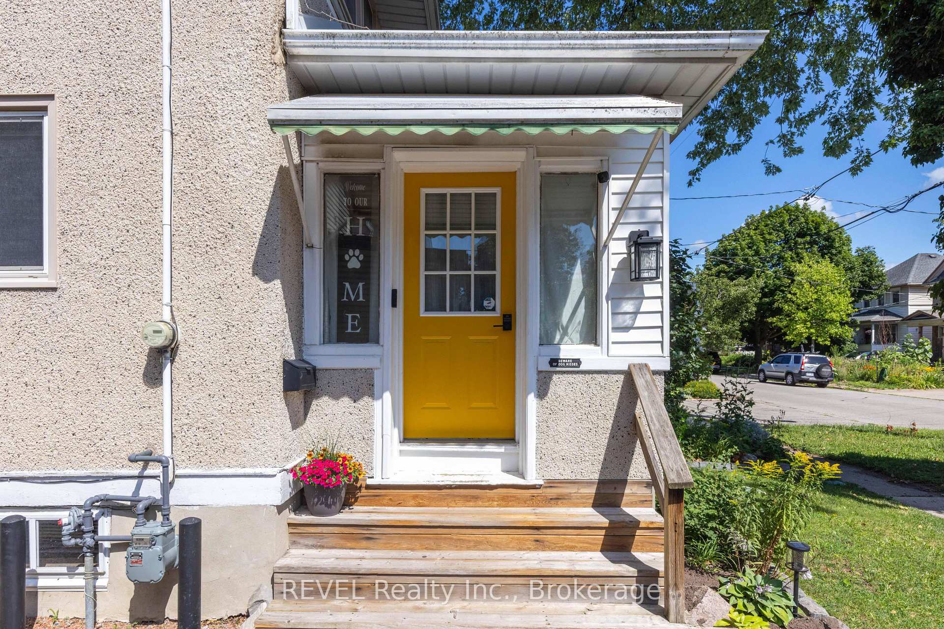 Photo 4 of 41 Ottawa Street, St. Catharines, Downtown — HOMEH