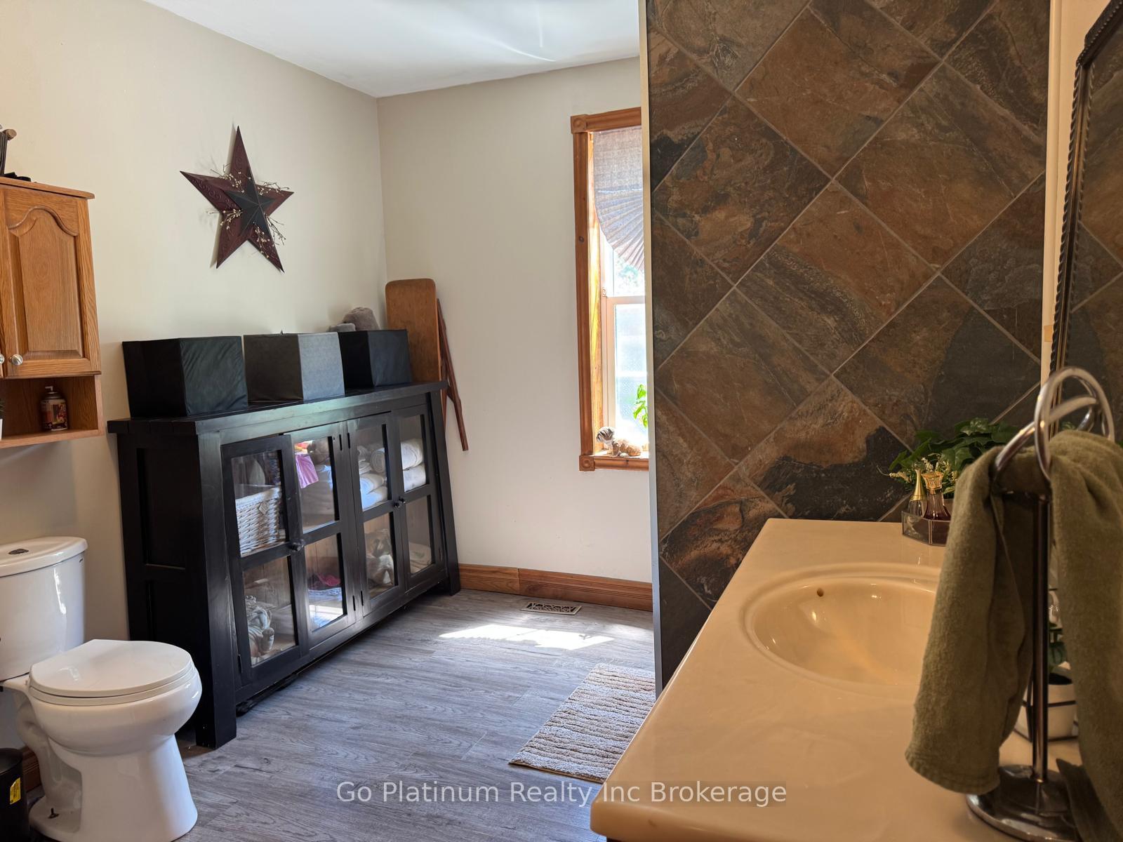 Photo 19 of 1104 Sandy Bay Road, Penetanguishene — HOMEH