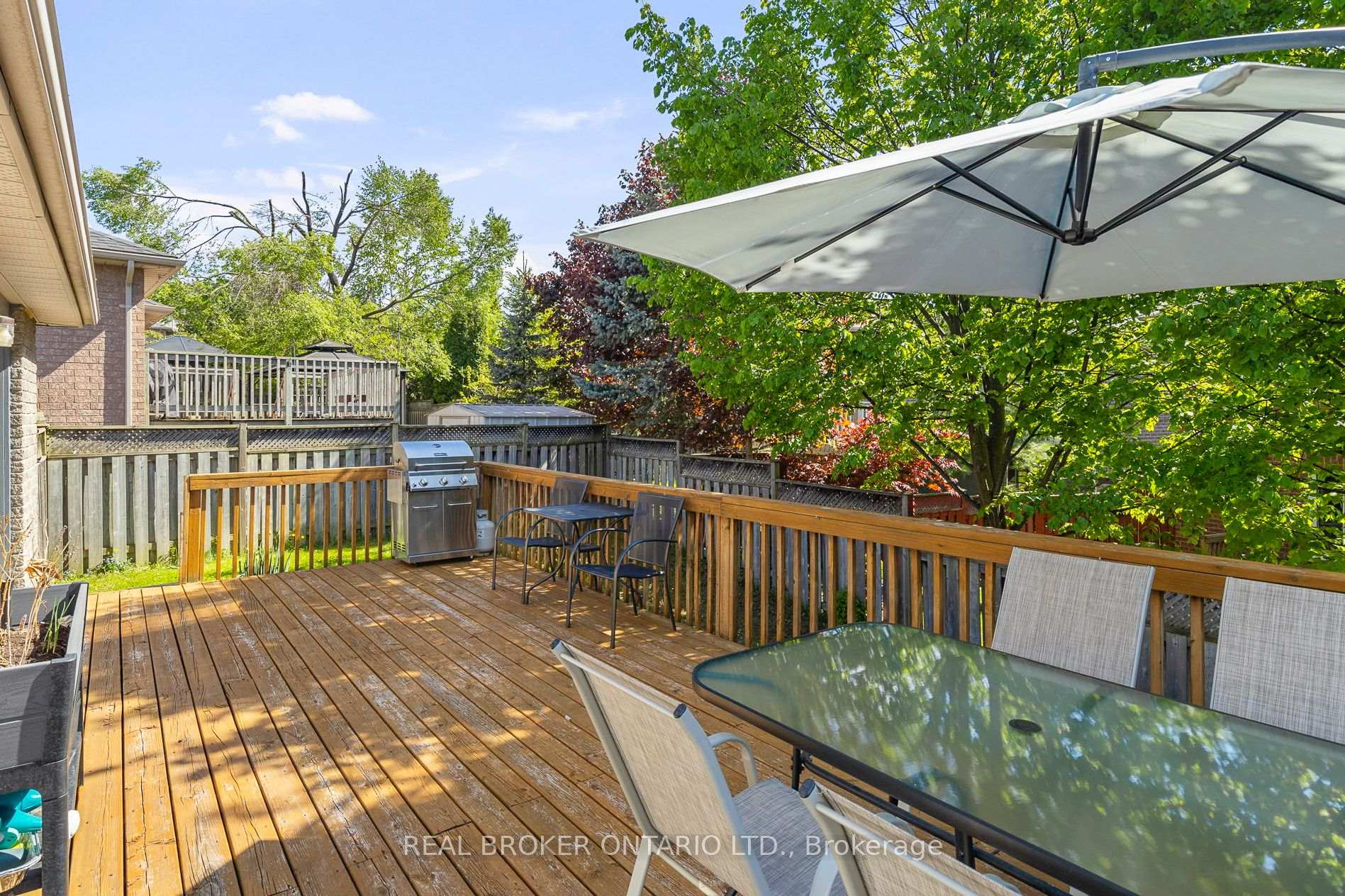 Photo 25 of 31 Bell Street, Barrie, Ardagh — HOMEH