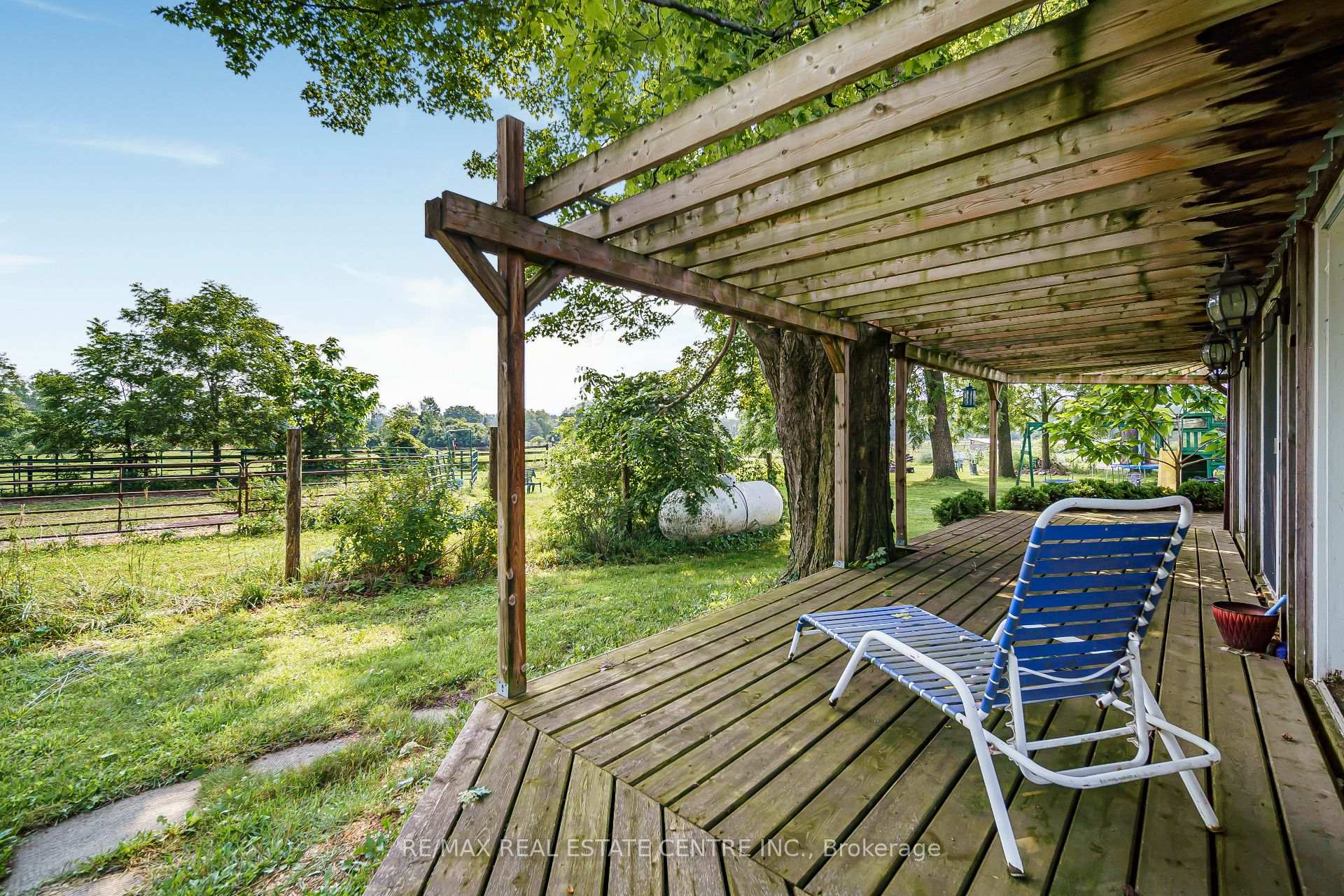 Photo 39 of 1374 5th Concession Road W, Hamilton, Rural Flamborough — HOMEH