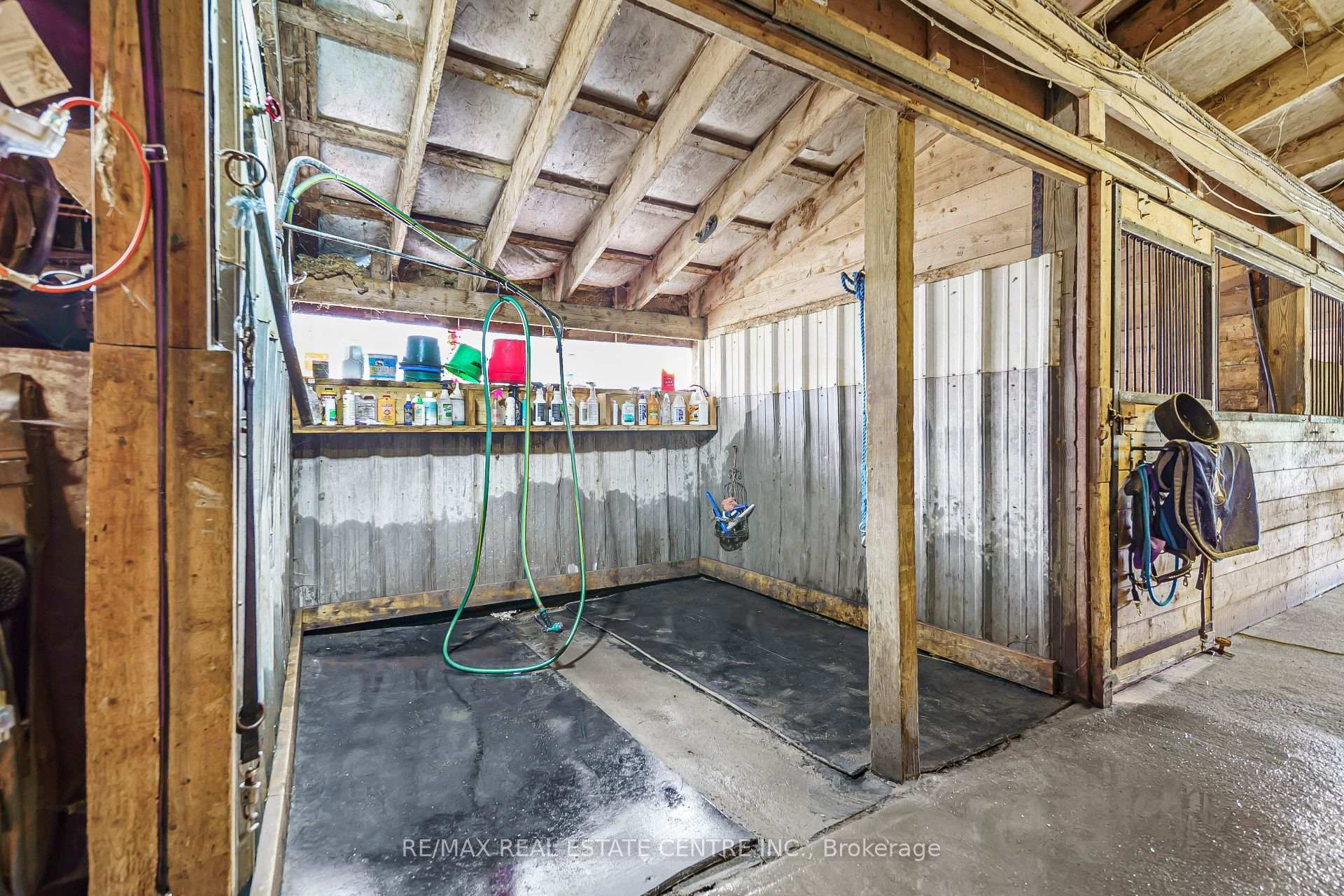 Photo 53 of 1374 5th Concession Road W, Hamilton, Rural Flamborough — HOMEH