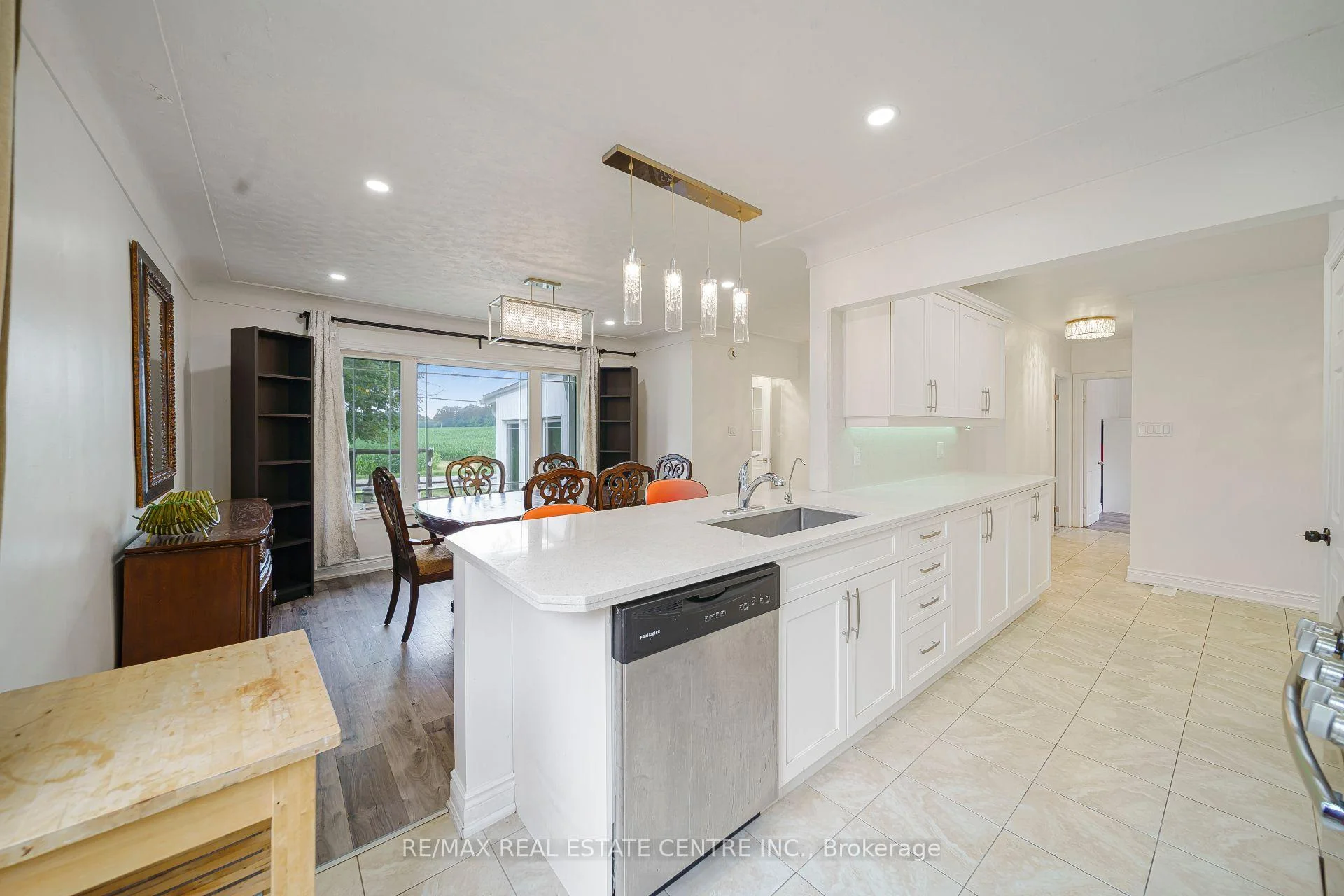 Photo 22 of 1374 5th Concession Road W, Hamilton, Rural Flamborough — HOMEH