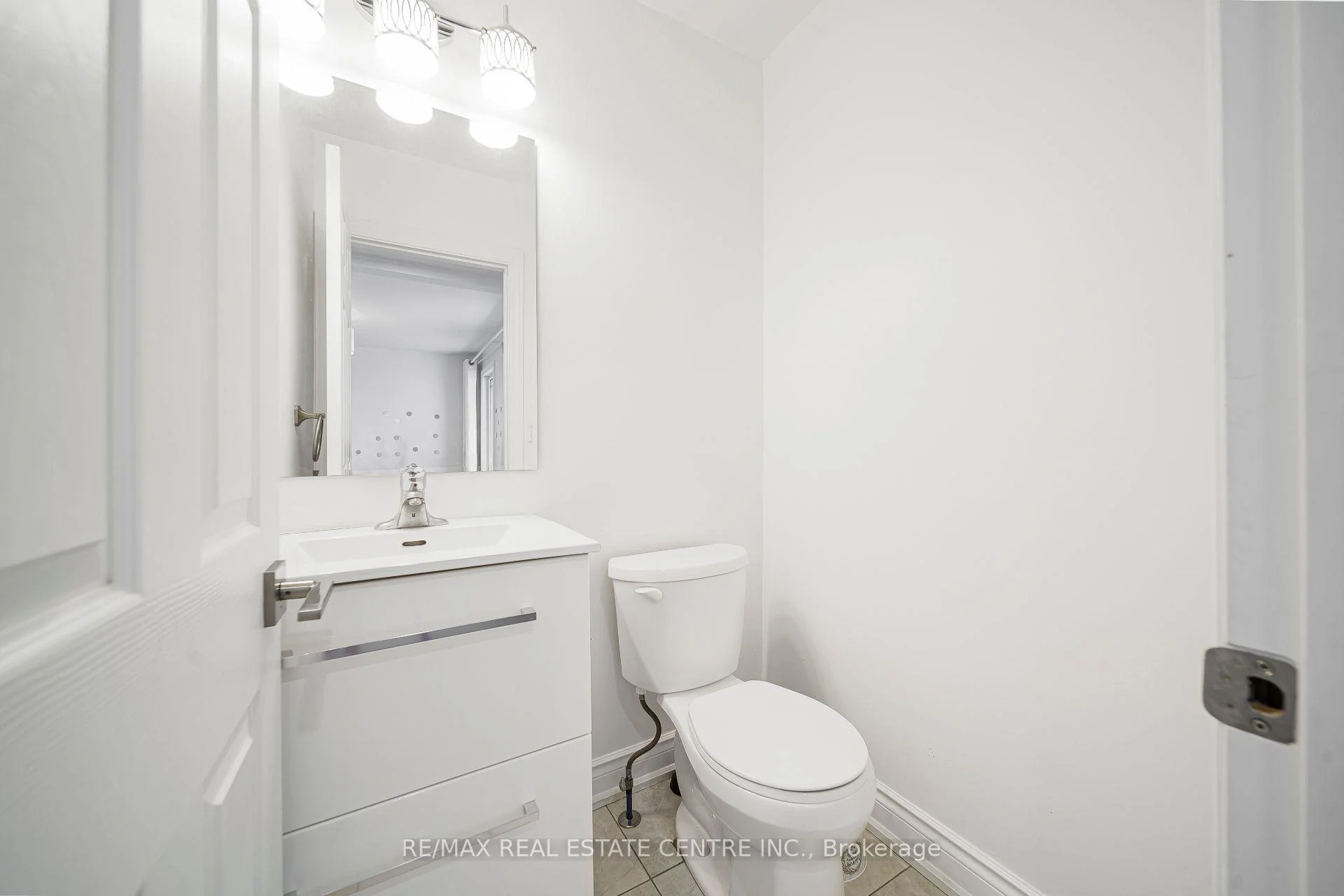 Photo 40 of 1374 5th Concession Road W, Hamilton, Rural Flamborough — HOMEH