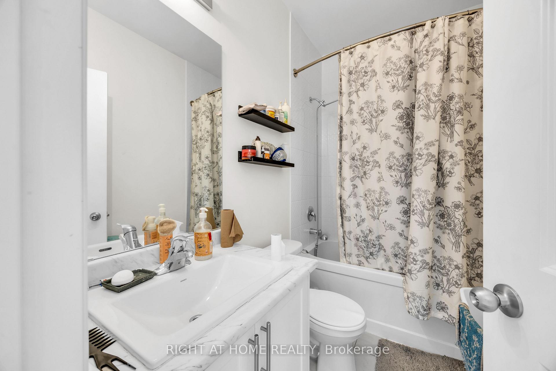 Photo 9 of 1451 Green Road, Clarington, Bowmanville — HOMEH