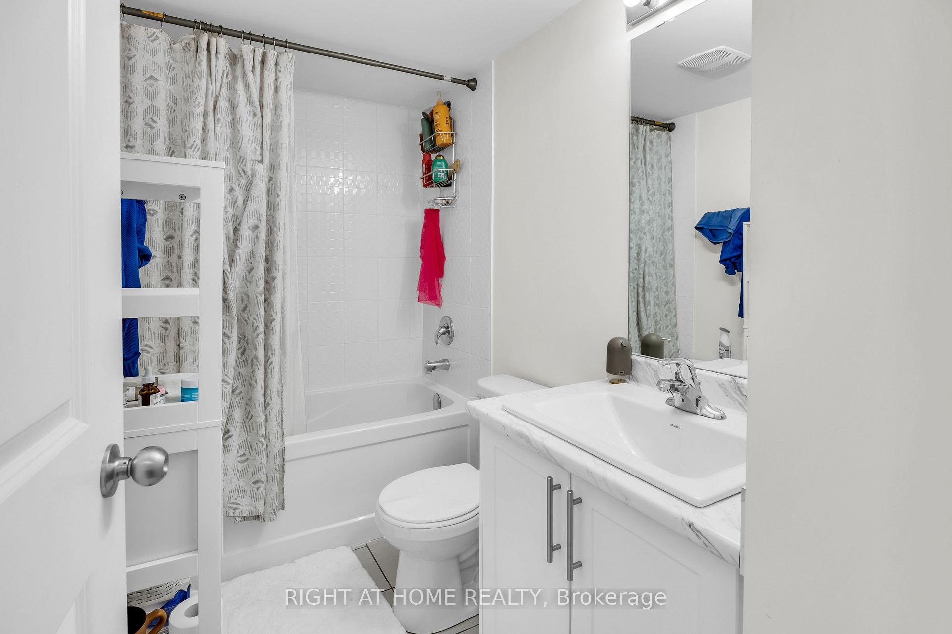 Photo 12 of 1451 Green Road, Clarington, Bowmanville — HOMEH