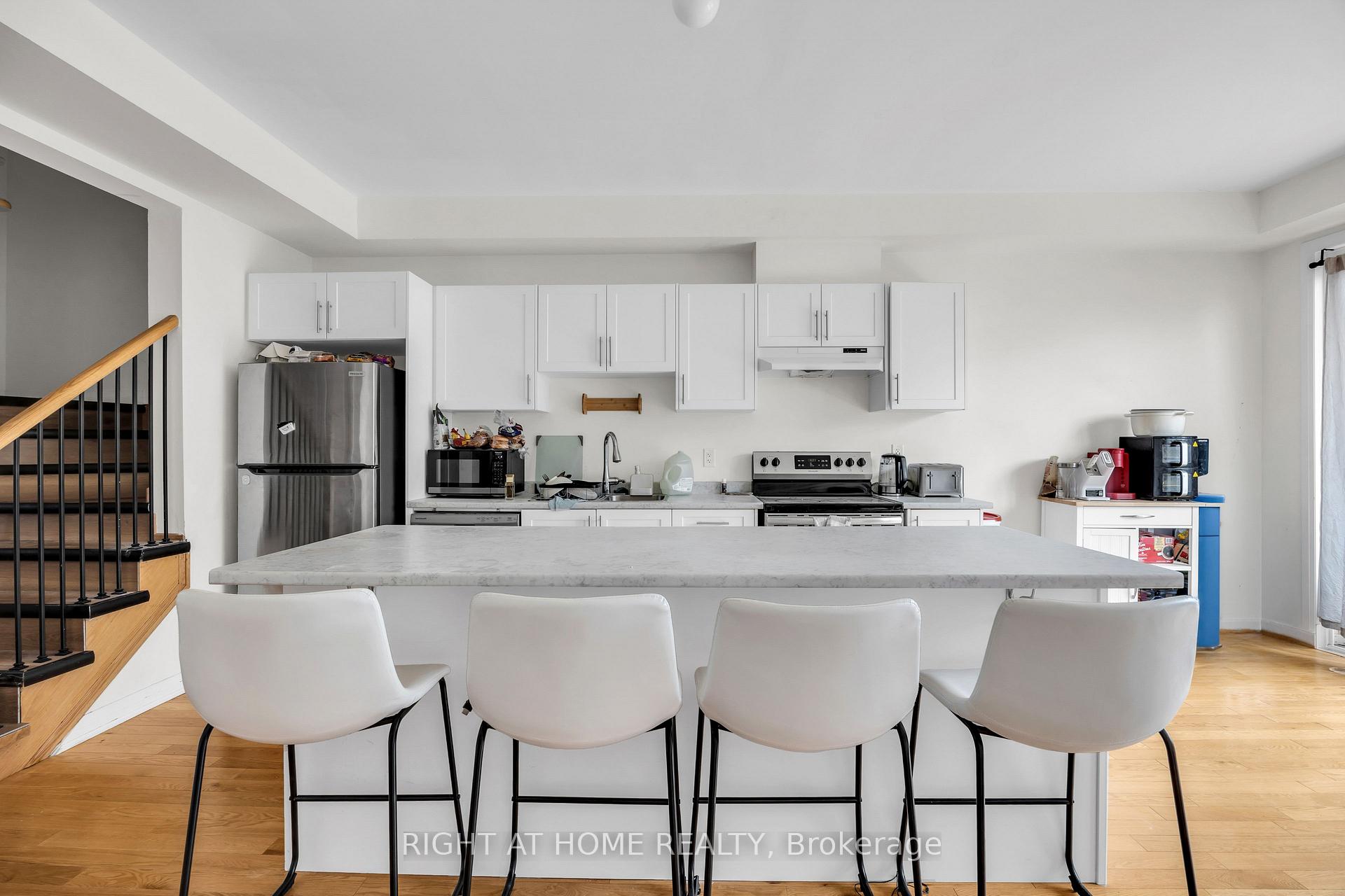 Photo 22 of 1451 Green Road, Clarington, Bowmanville — HOMEH