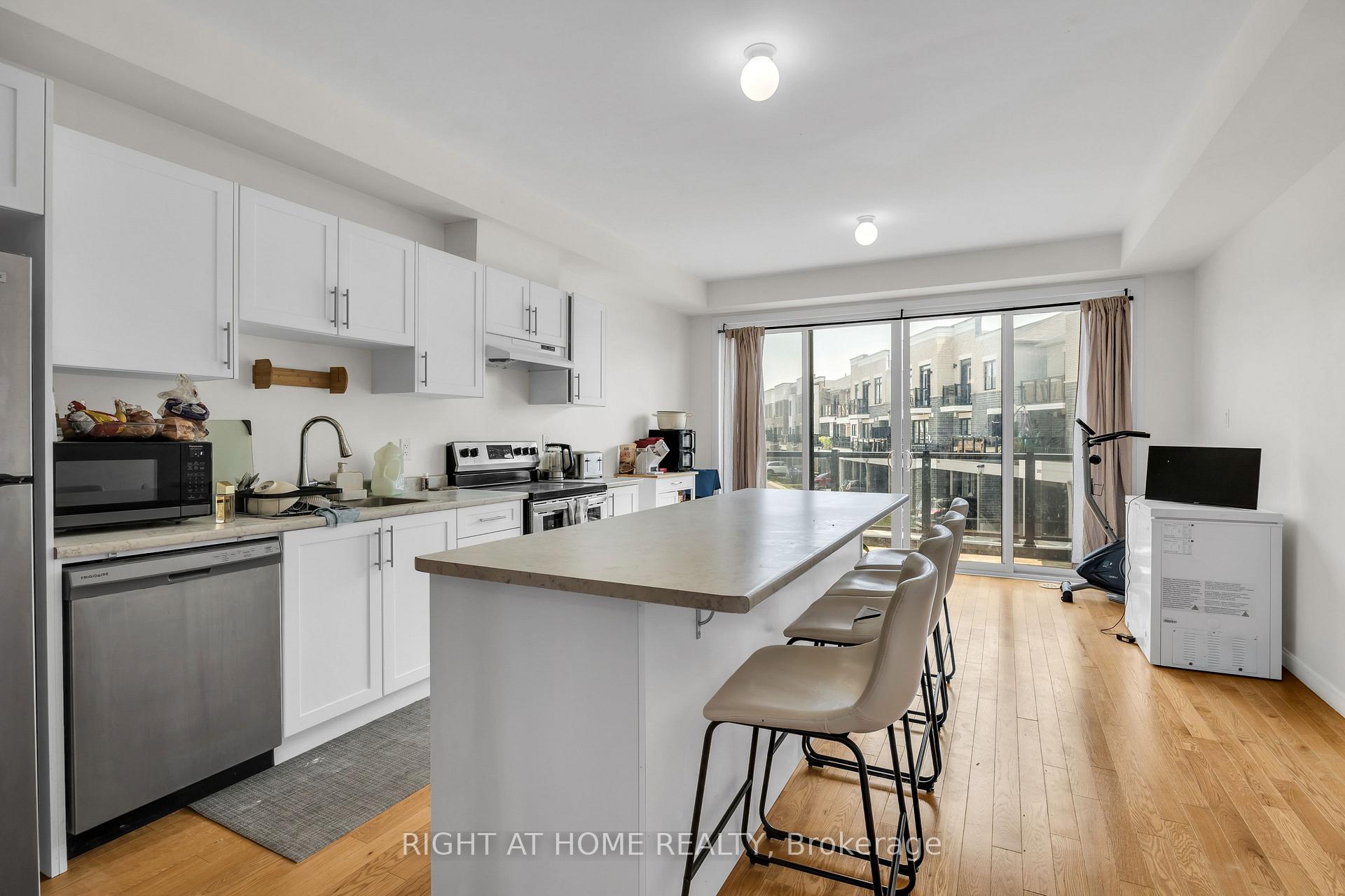 Photo 26 of 1451 Green Road, Clarington, Bowmanville — HOMEH