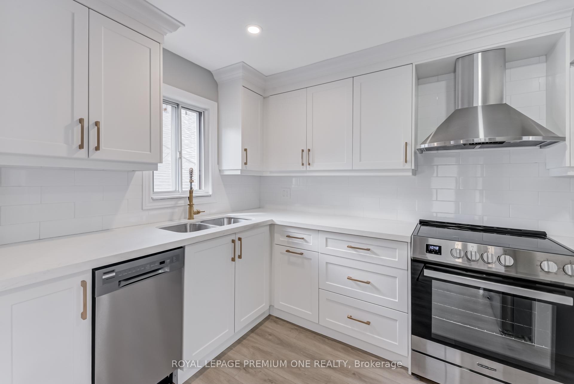 Photo 11 of Unit 2, 79 Twenty Fifth Street, Etobicoke, Long Branch — HOMEH