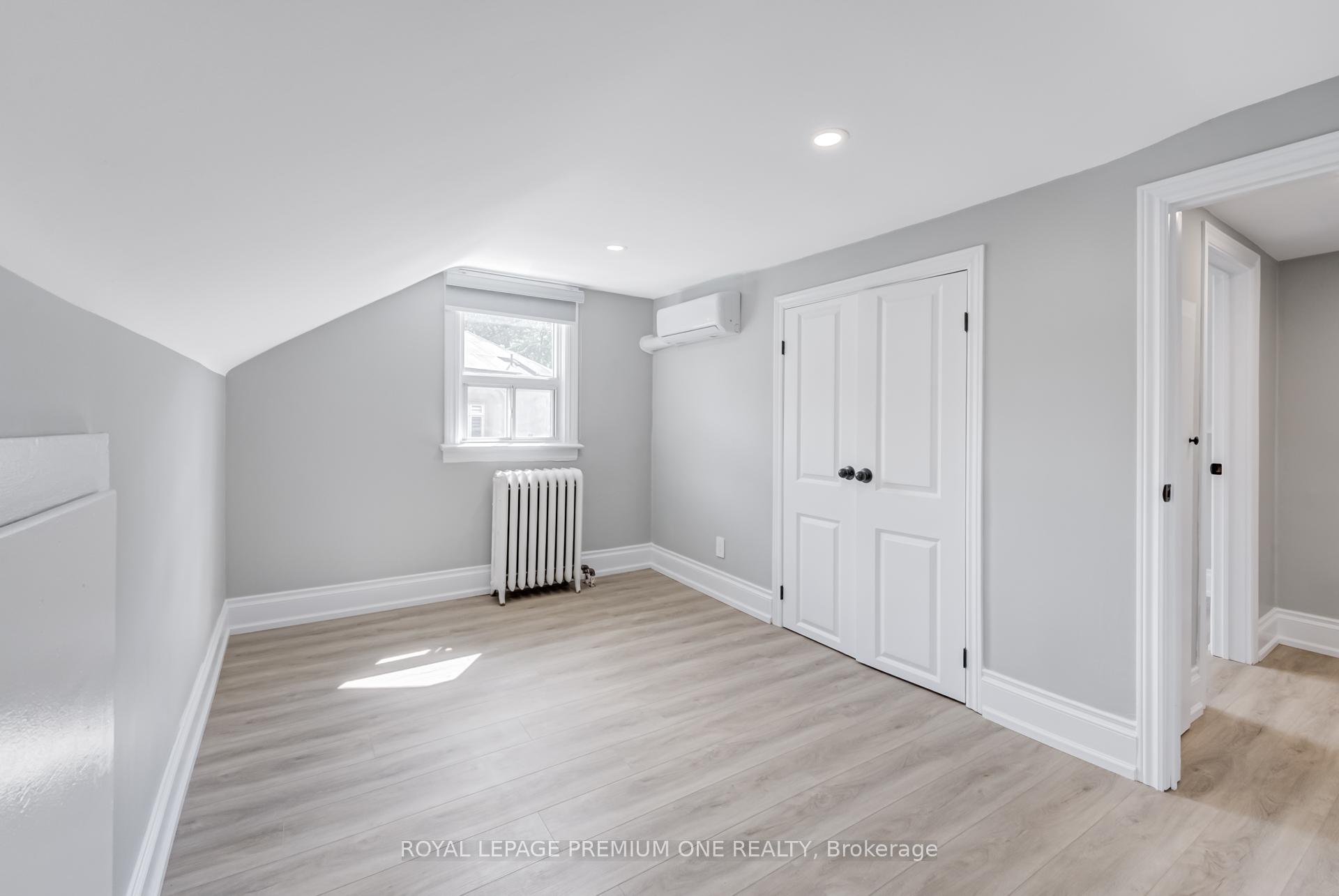 Photo 16 of Unit 2, 79 Twenty Fifth Street, Etobicoke, Long Branch — HOMEH