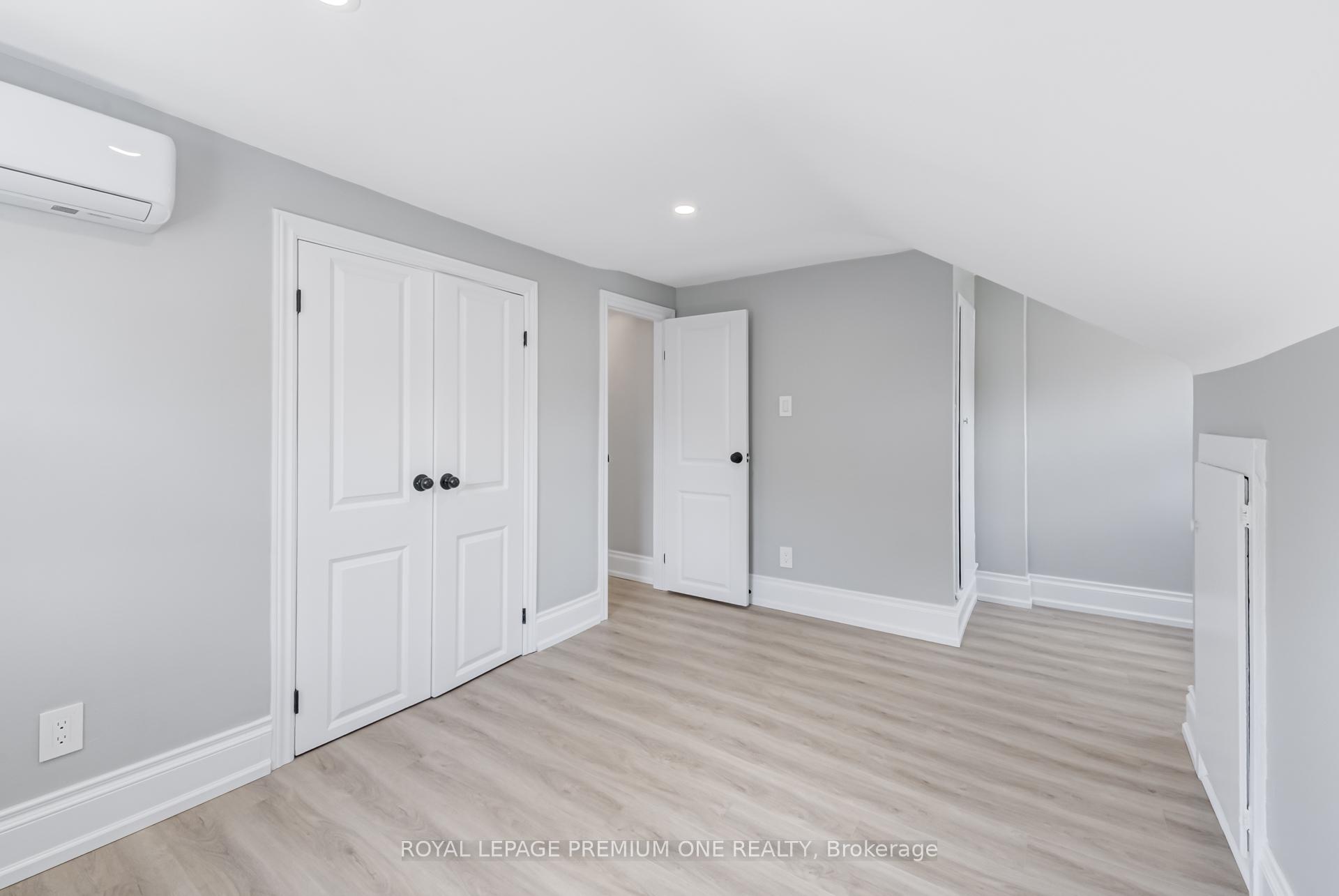 Photo 19 of Unit 2, 79 Twenty Fifth Street, Etobicoke, Long Branch — HOMEH