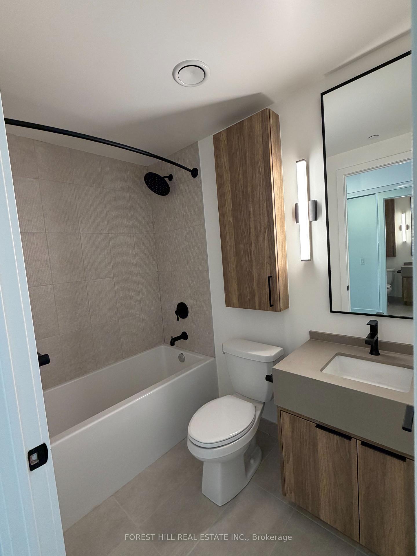 Photo 8 of Unit 710, 91 Montclair Avenue, Toronto, Forest Hill South — HOMEH