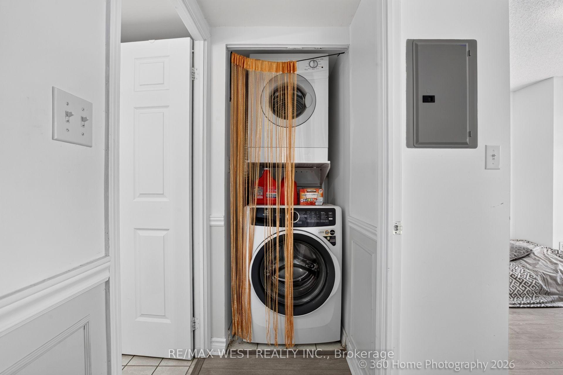 Photo 24 of Unit 706, 7 Lorraine Drive, North York, Willowdale West — HOMEH